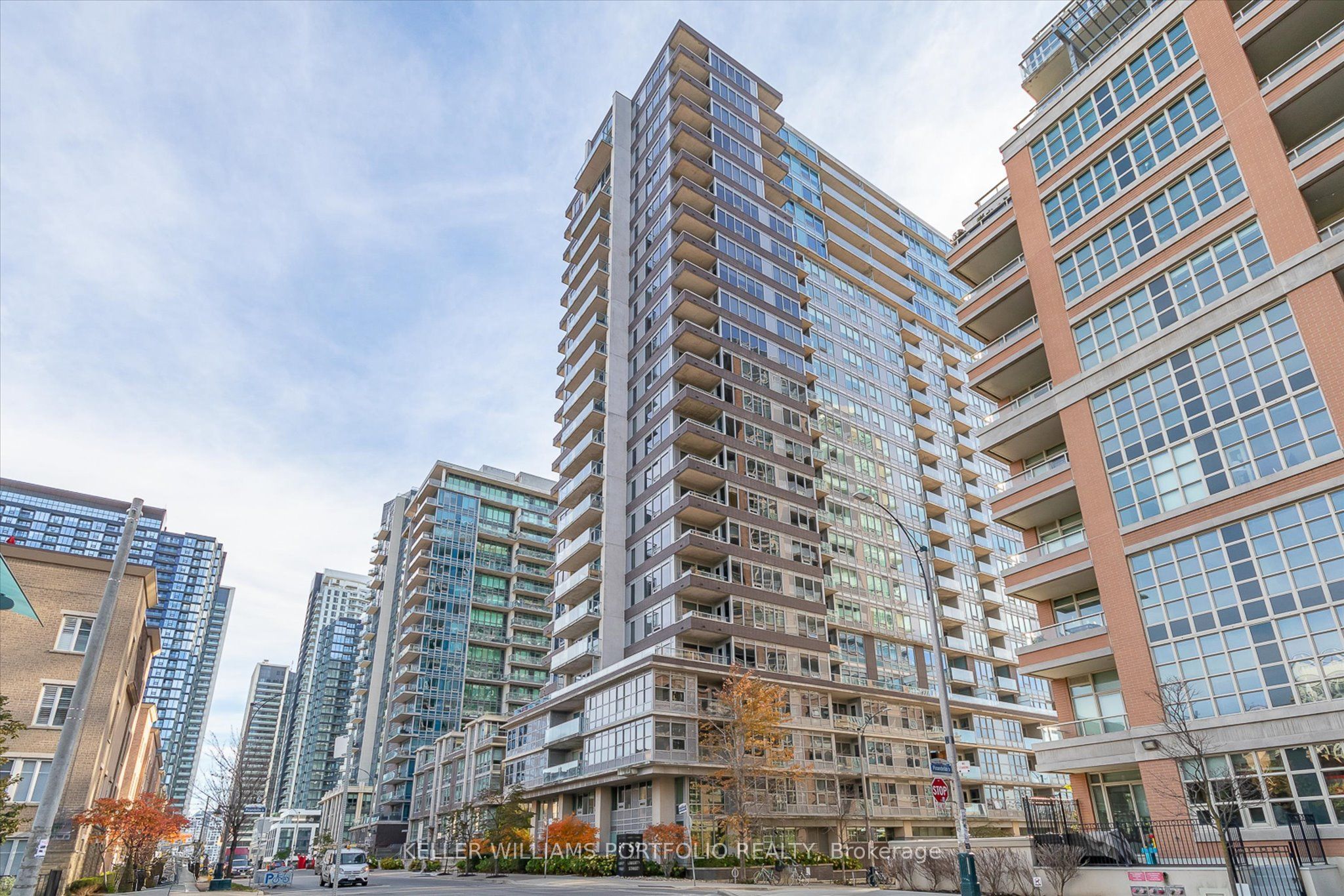 59 East Liberty Street 911, Toronto, ON M6K 3R1