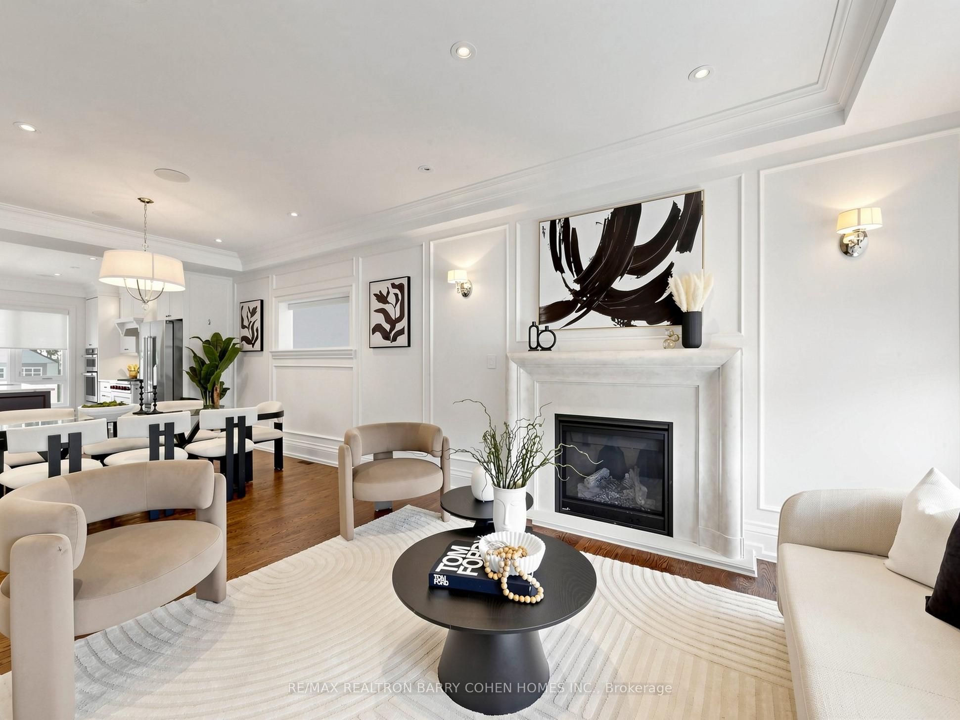 96 Southvale Drive, Toronto, ON M4G 1G5 photo 5