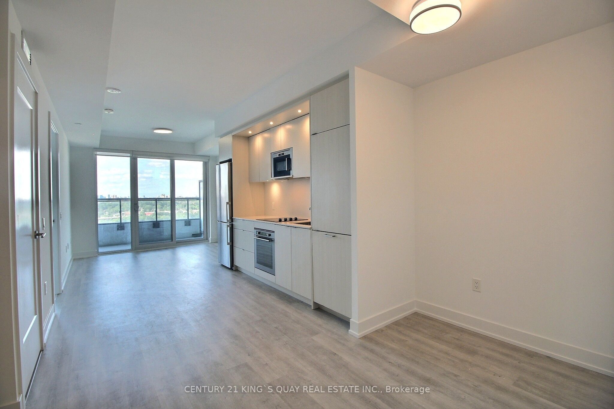 20 Inn on the Park Drive 1730, Toronto, ON M3C 0P8 photo 2