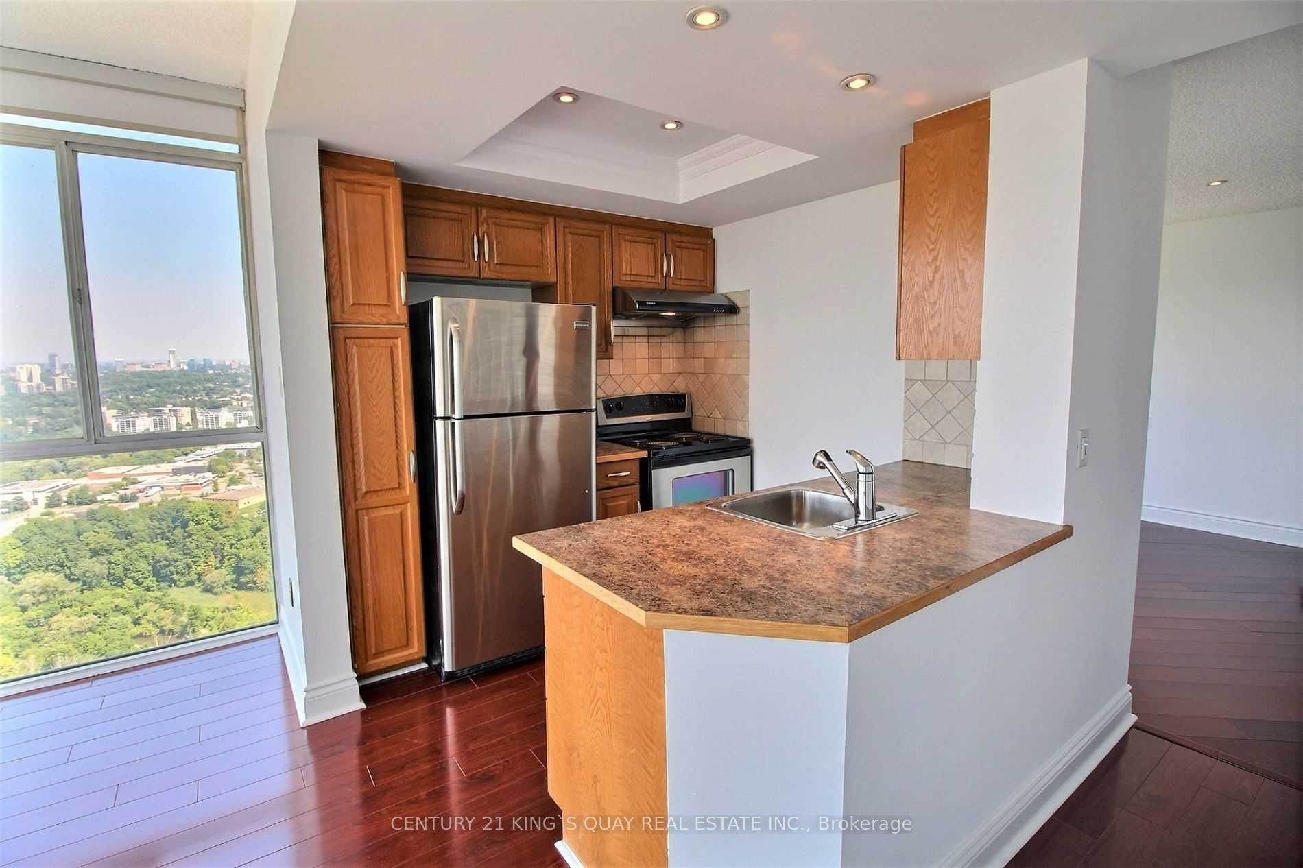 7 Concorde Place 3709, Toronto, ON M3C 3N4 photo 3
