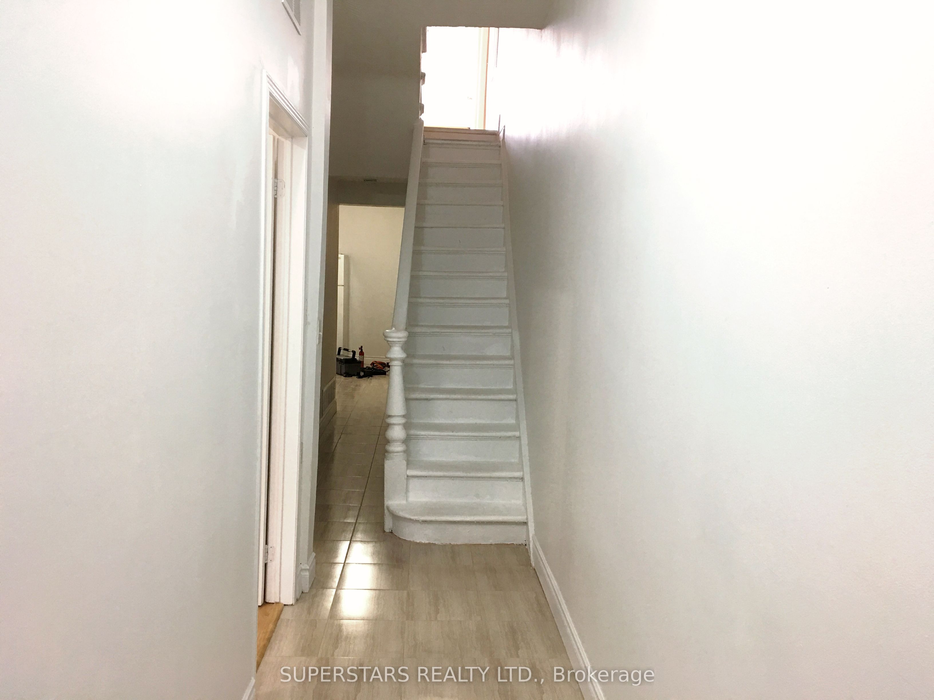 46 Sullivan Street, Toronto, ON M5T 1C1 photo 4