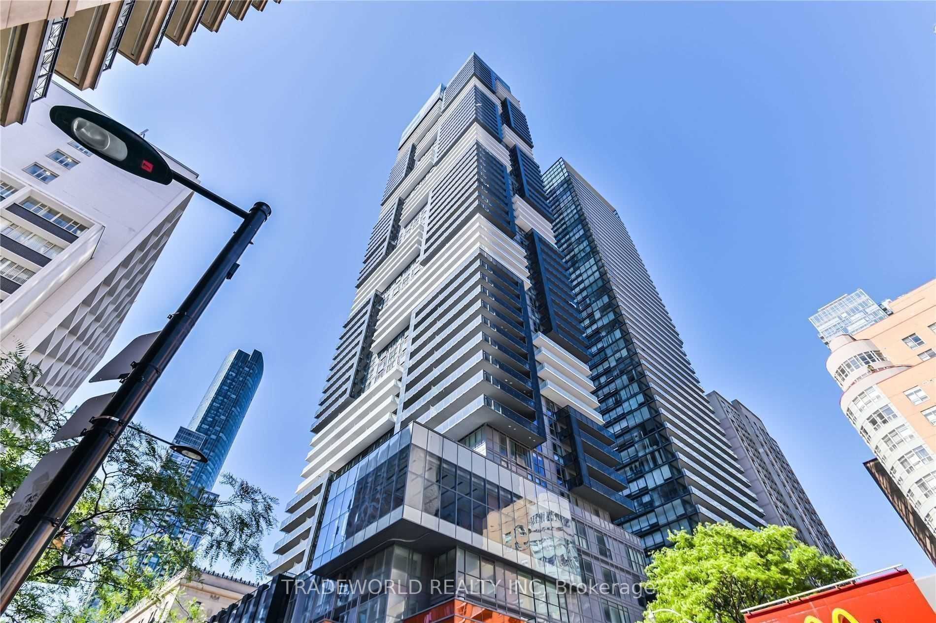7 Grenville Street 916, Toronto, ON M4Y 0E9 photo 3