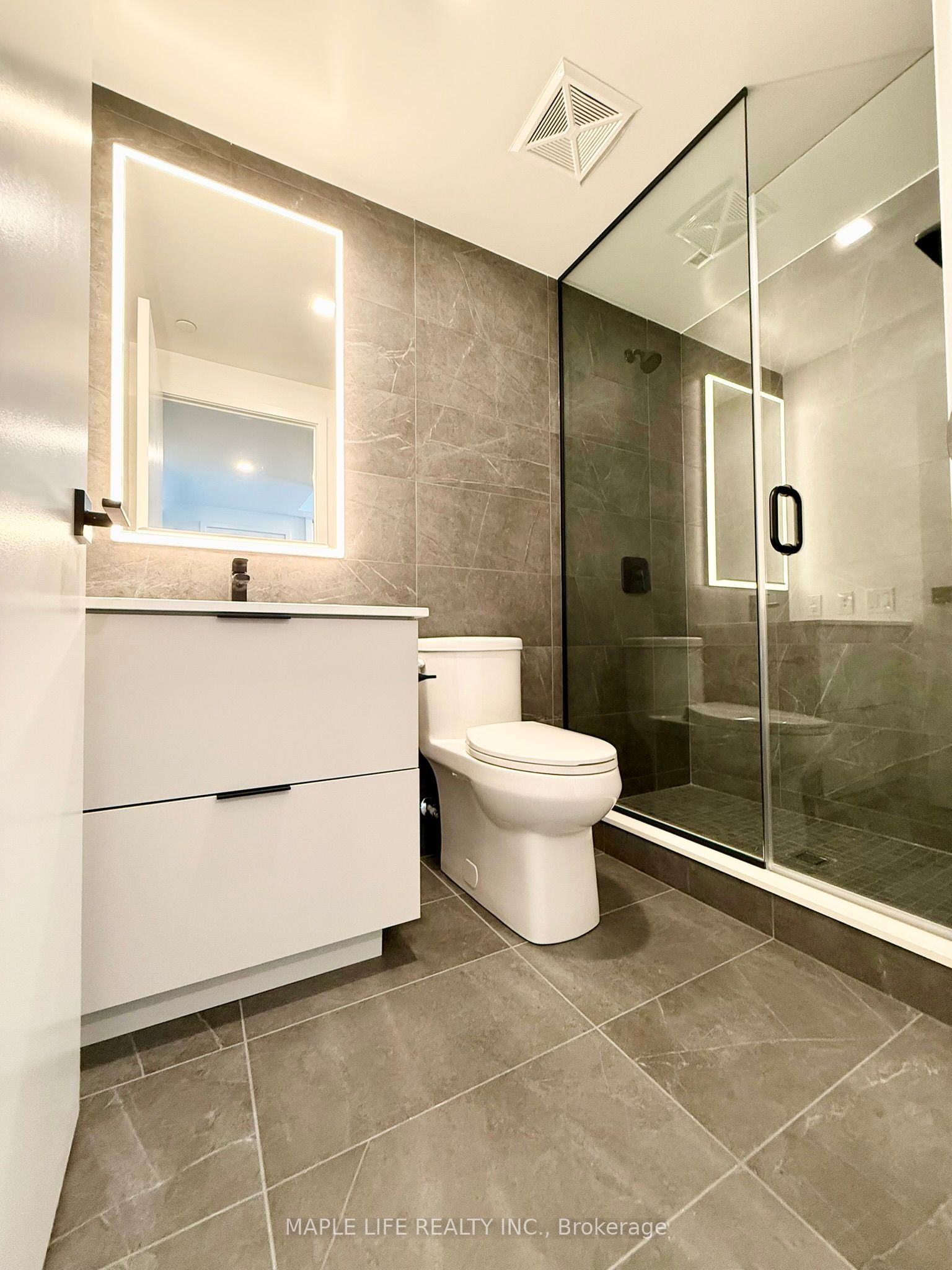 609 Sherbourne Street 3501, Toronto, ON M4X 0A4 photo 5