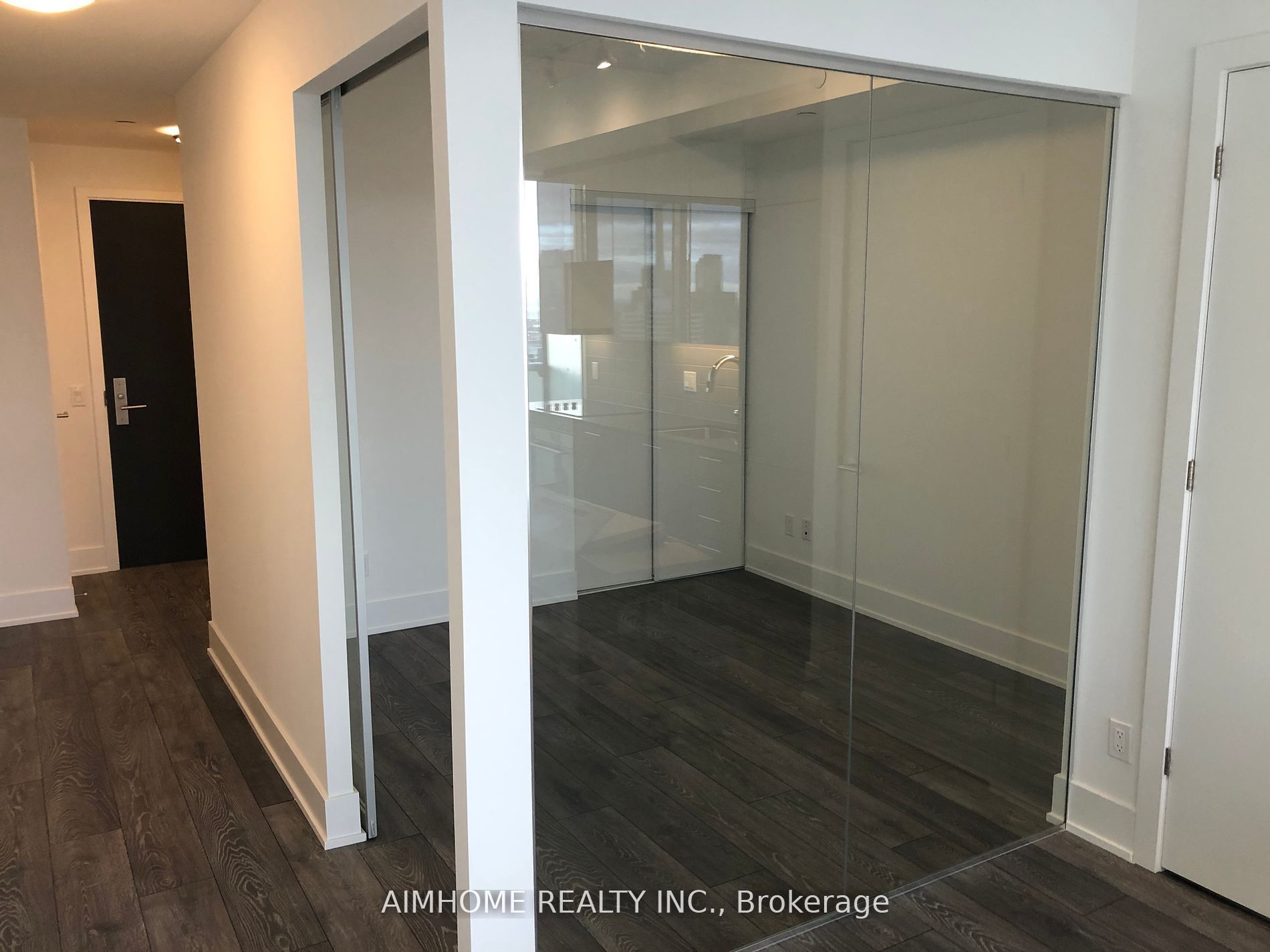403 Church Street, Toronto, ON M4Y 2C2 photo 2
