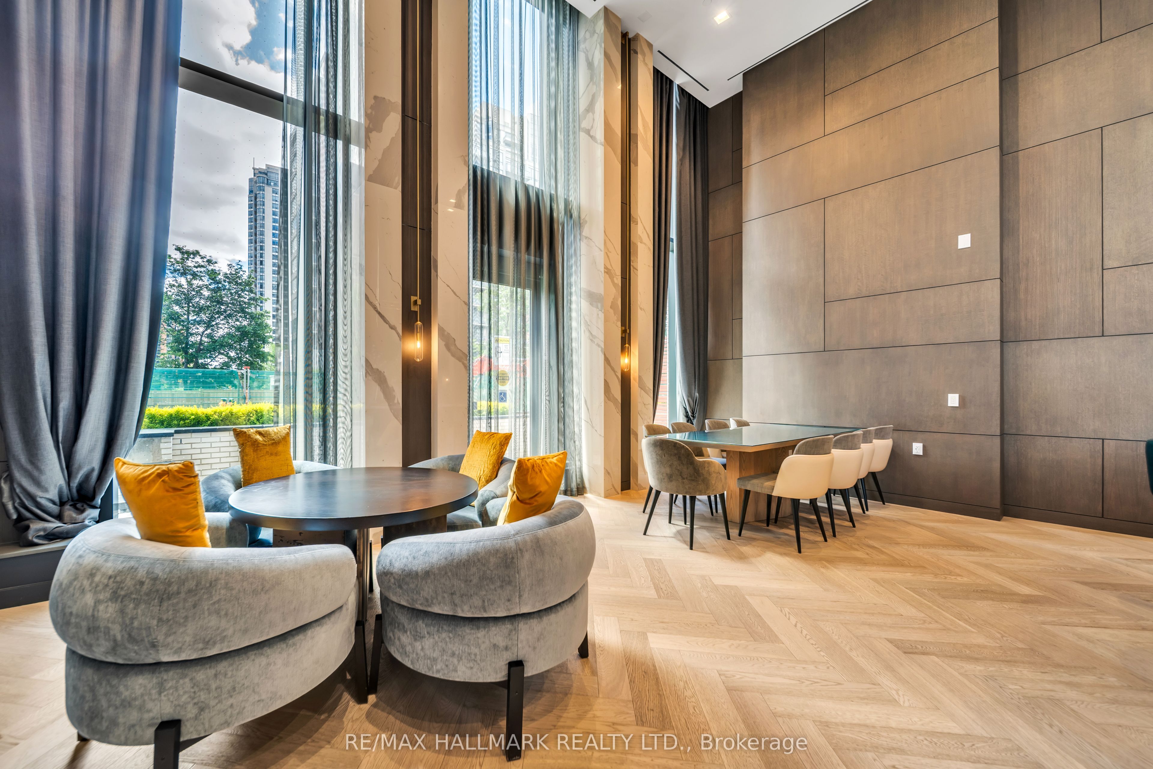 15 Holmes Avenue 702, Toronto, ON M2N 0L4 photo 3