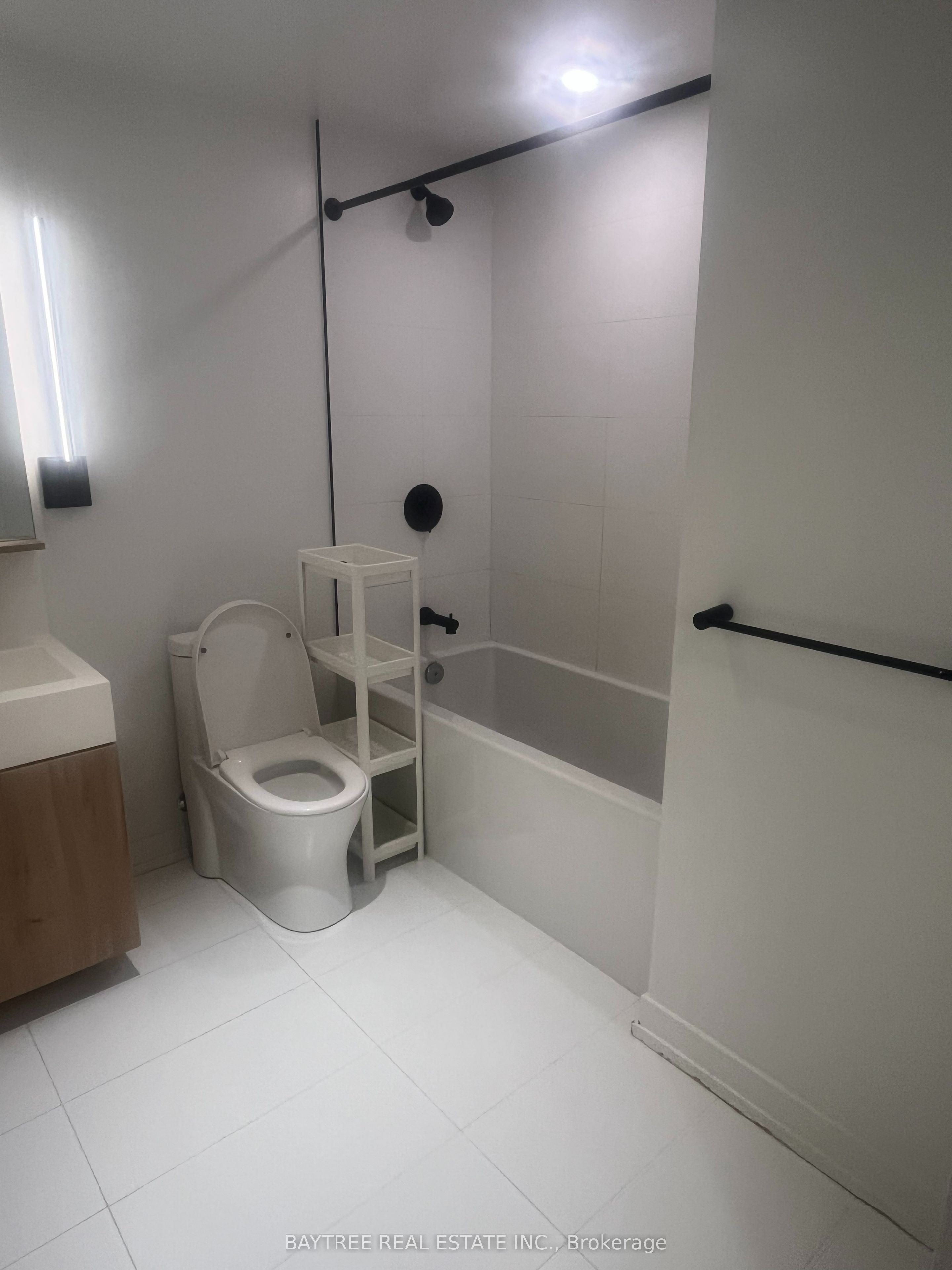 127 Broadway Avenue 604s, Toronto, ON M4P 1V4 photo 3