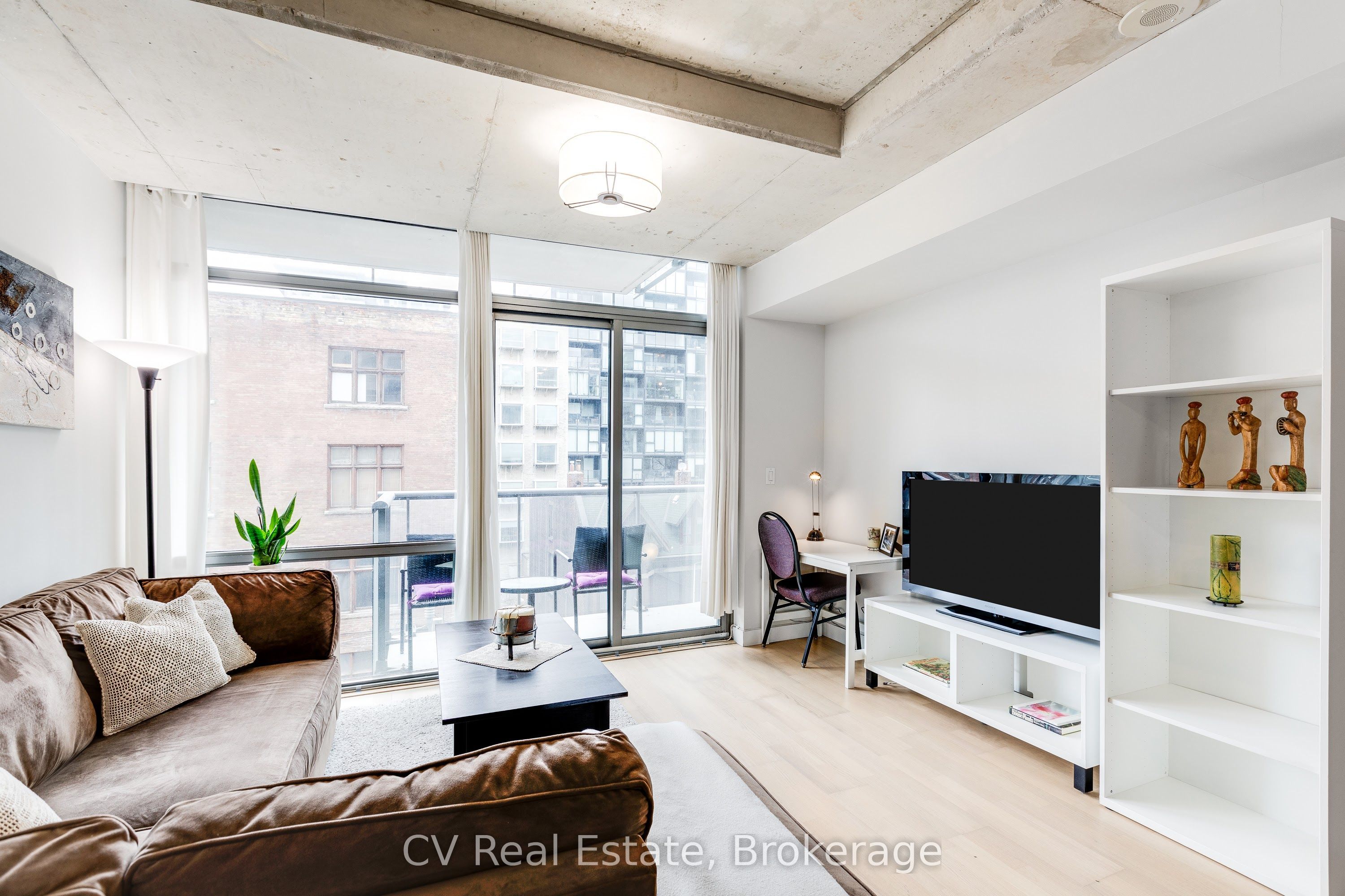 55 Stewart Street 509, Toronto, ON M5V 2V1