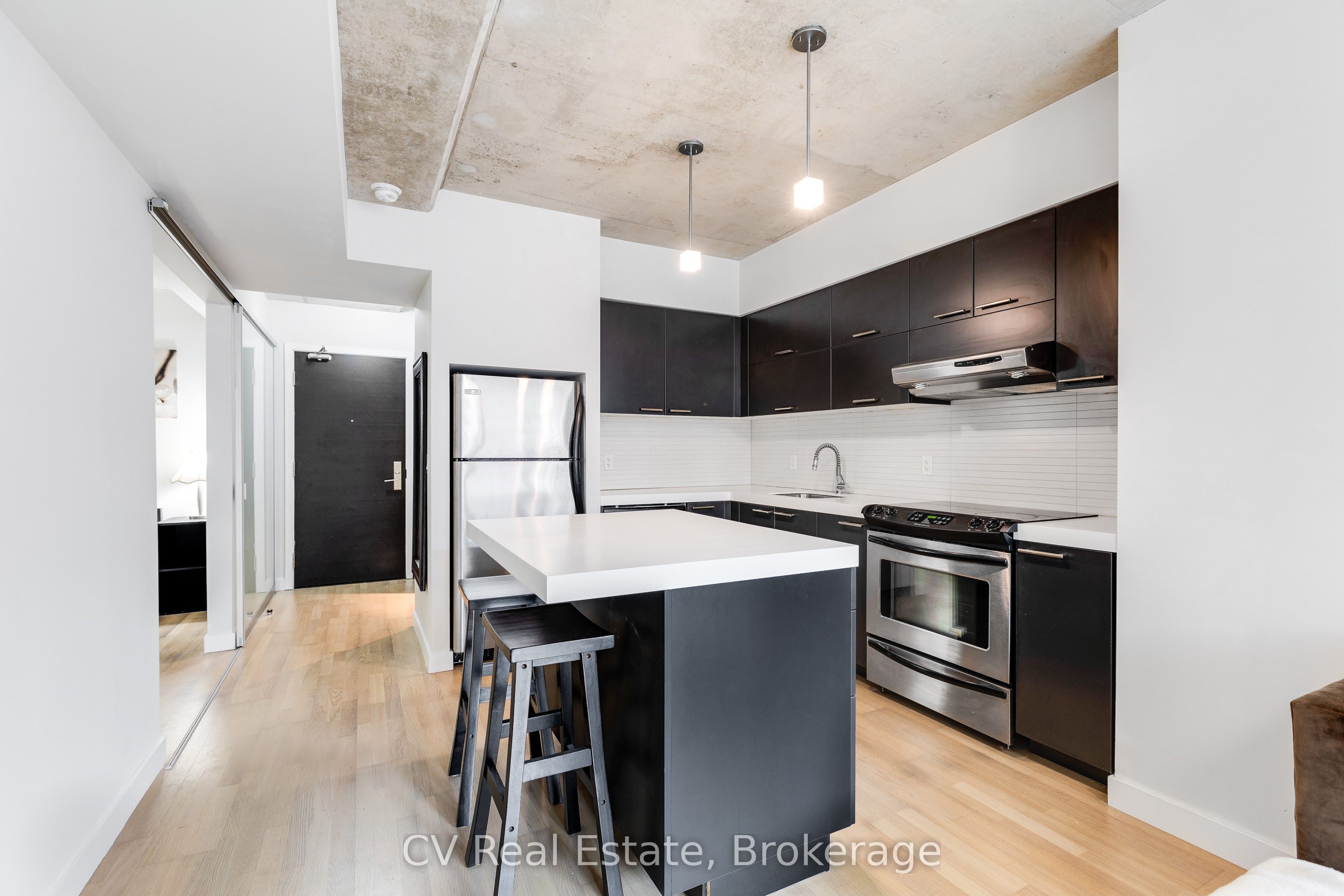 55 Stewart Street 509, Toronto, ON M5V 2V1 photo 5