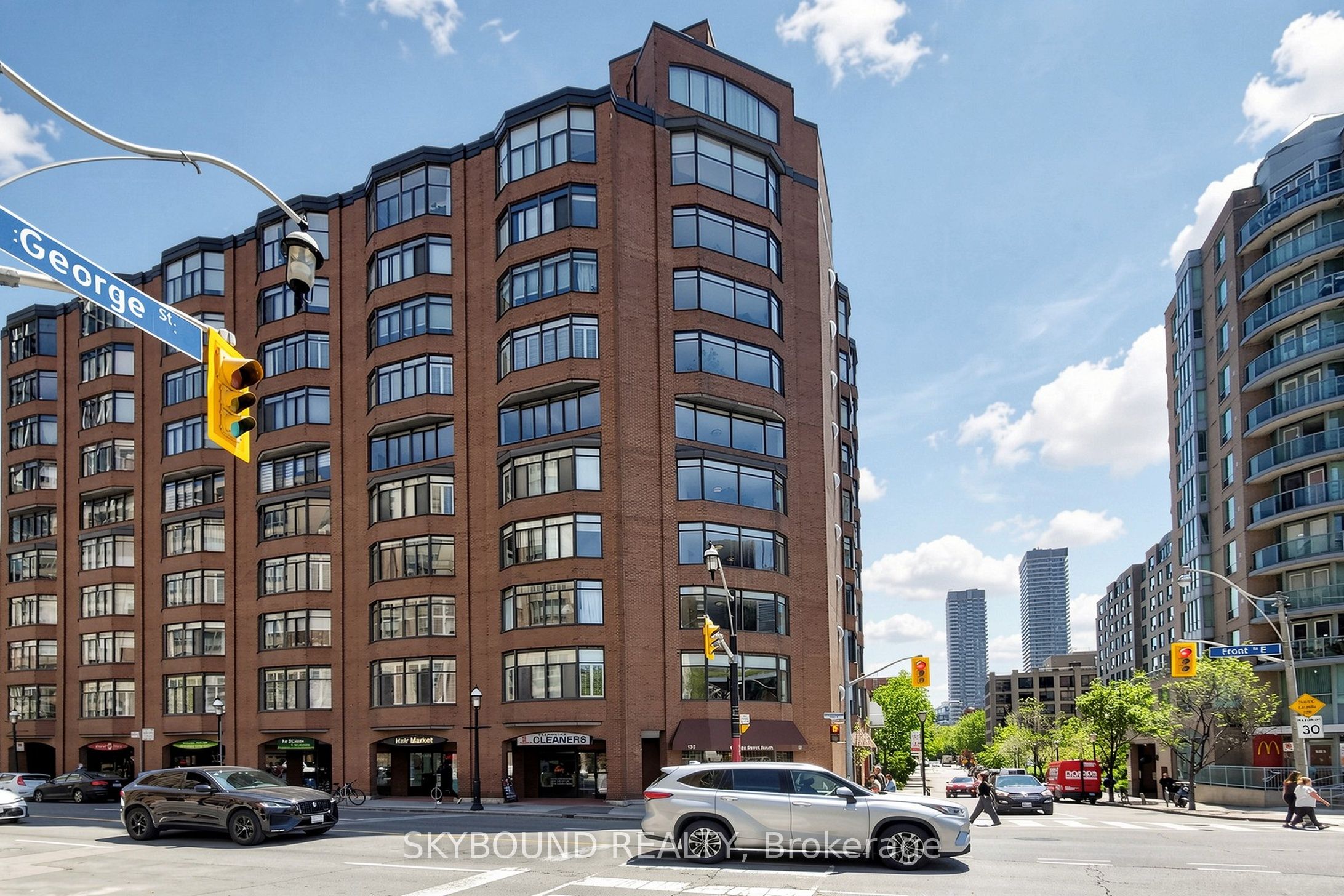 135 George Street S 401, Toronto, ON M5A 4E8 photo 2