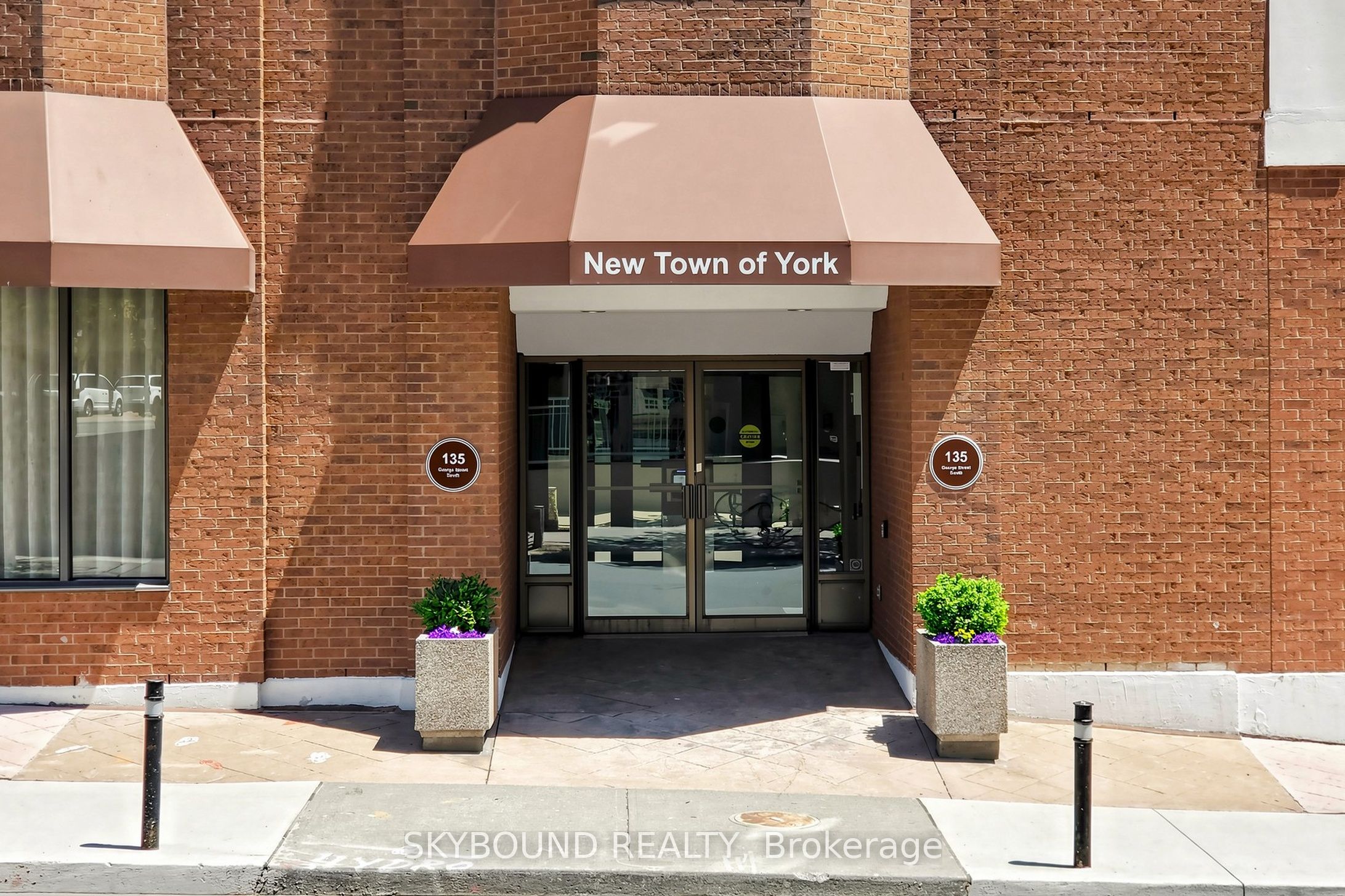 135 George Street S 401, Toronto, ON M5A 4E8 photo 3