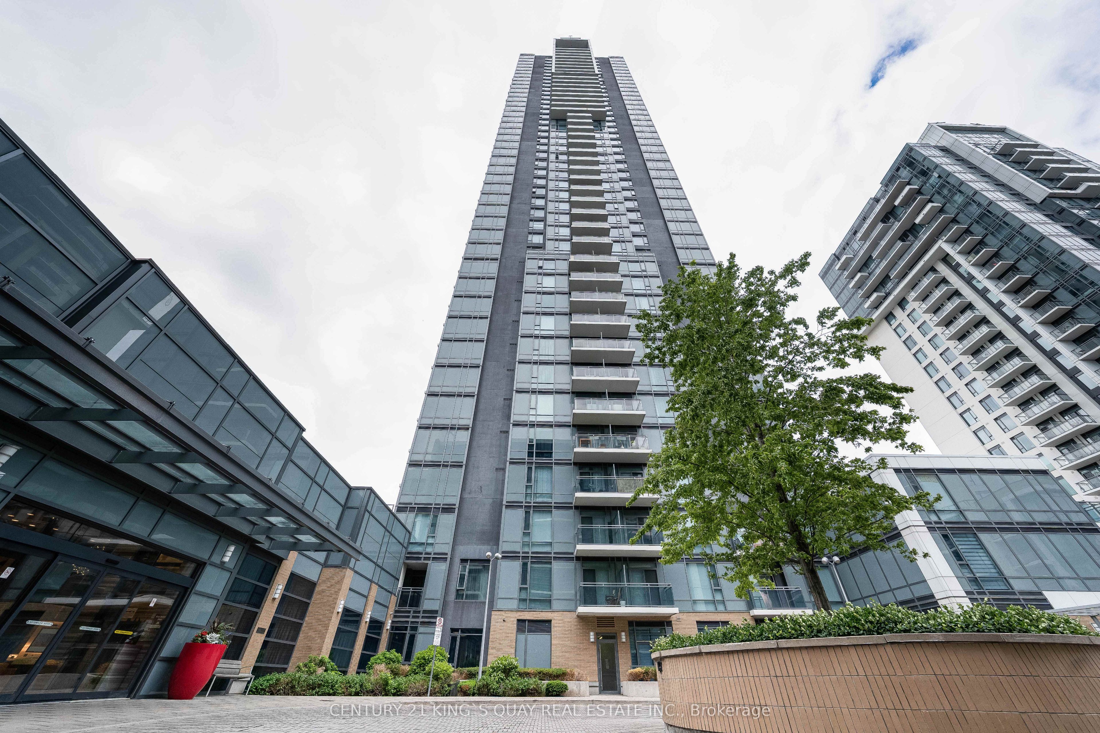 55 Ann O'Reilly Road 3608, Toronto, ON M2J 0E1