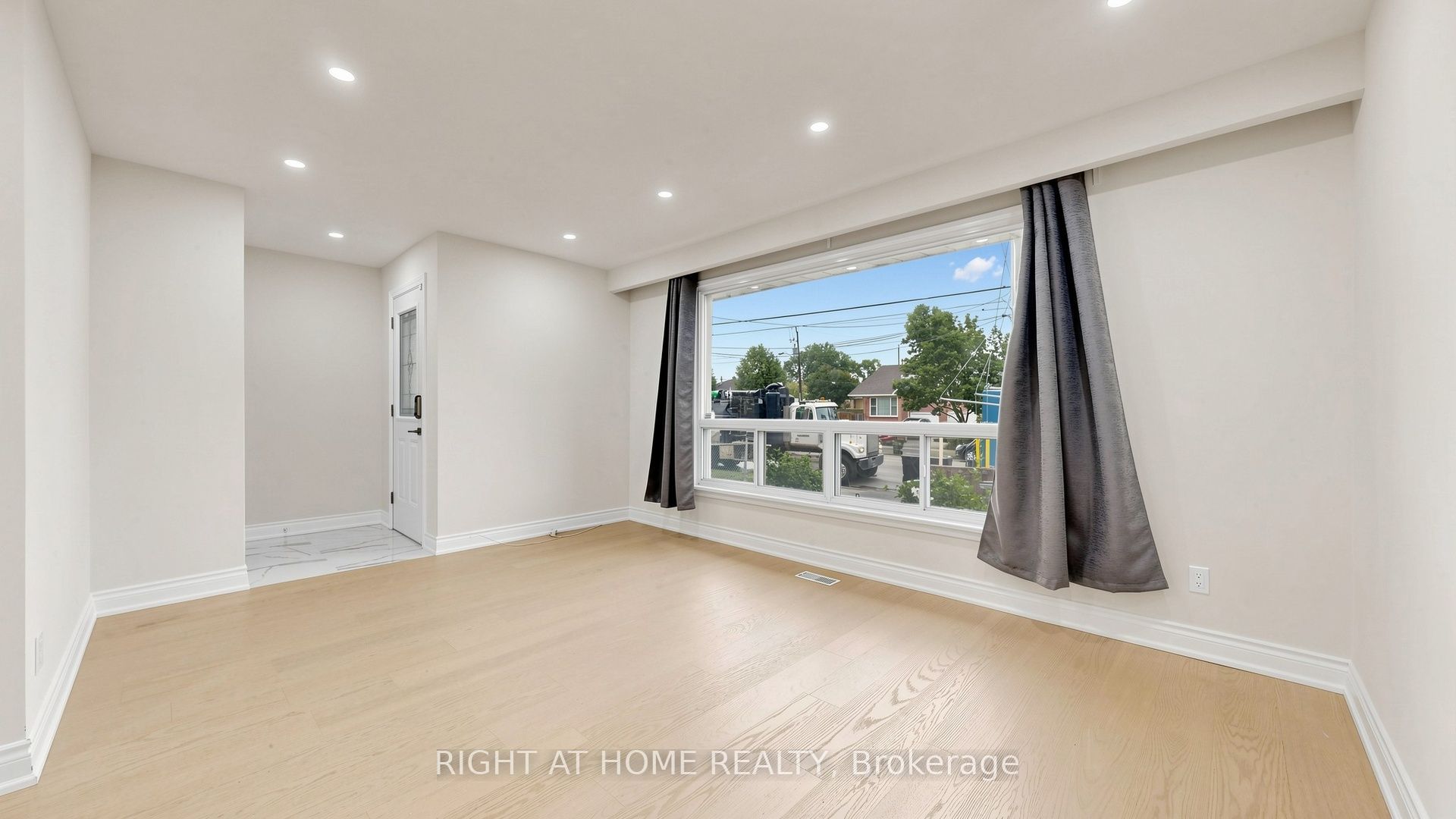 76 Fenside Drive, Toronto, ON M3A 2V5 photo 4