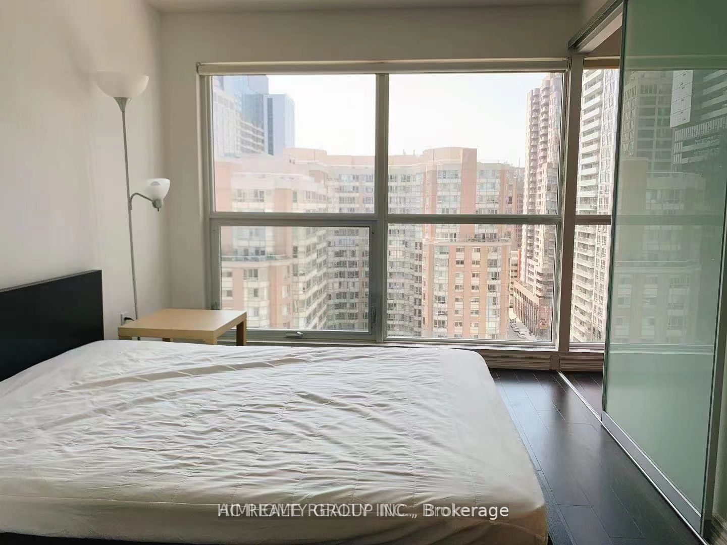 386 Yonge Street 1221, Toronto, ON M5B 0A5 photo 5