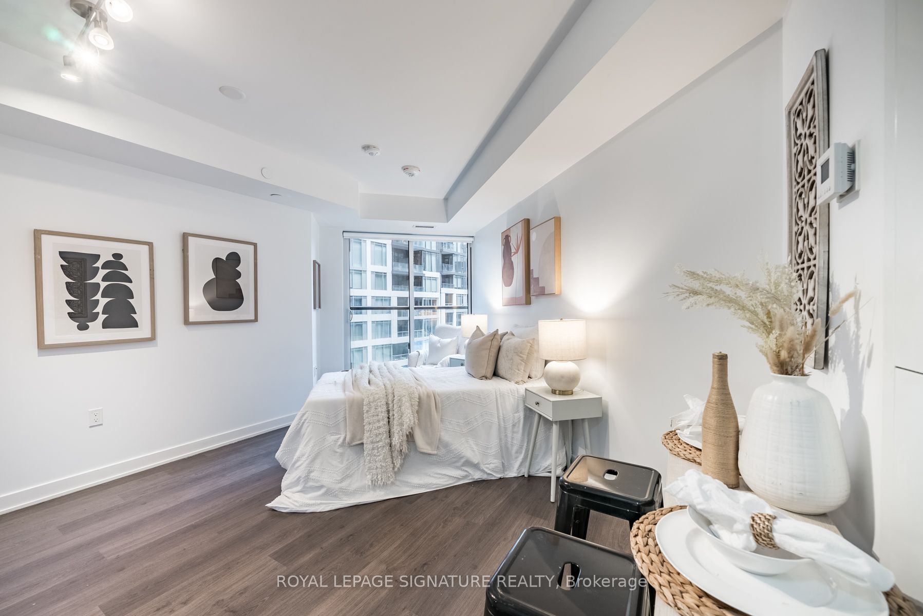 576 Front Street W 616E, Toronto, ON M5V 1C1