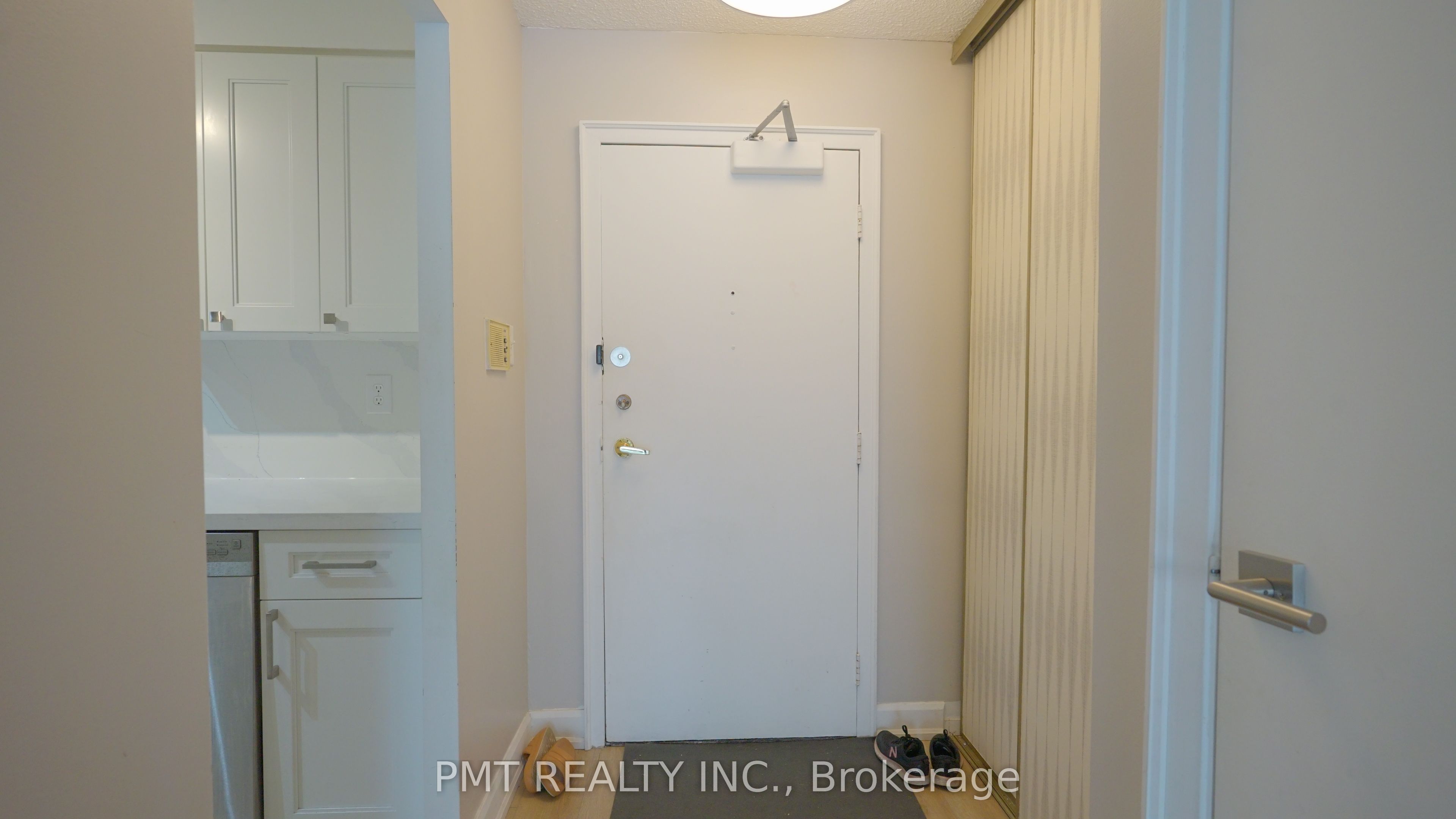 4001 Don Mills Road 225, Toronto, ON M2H 3J8 photo 3