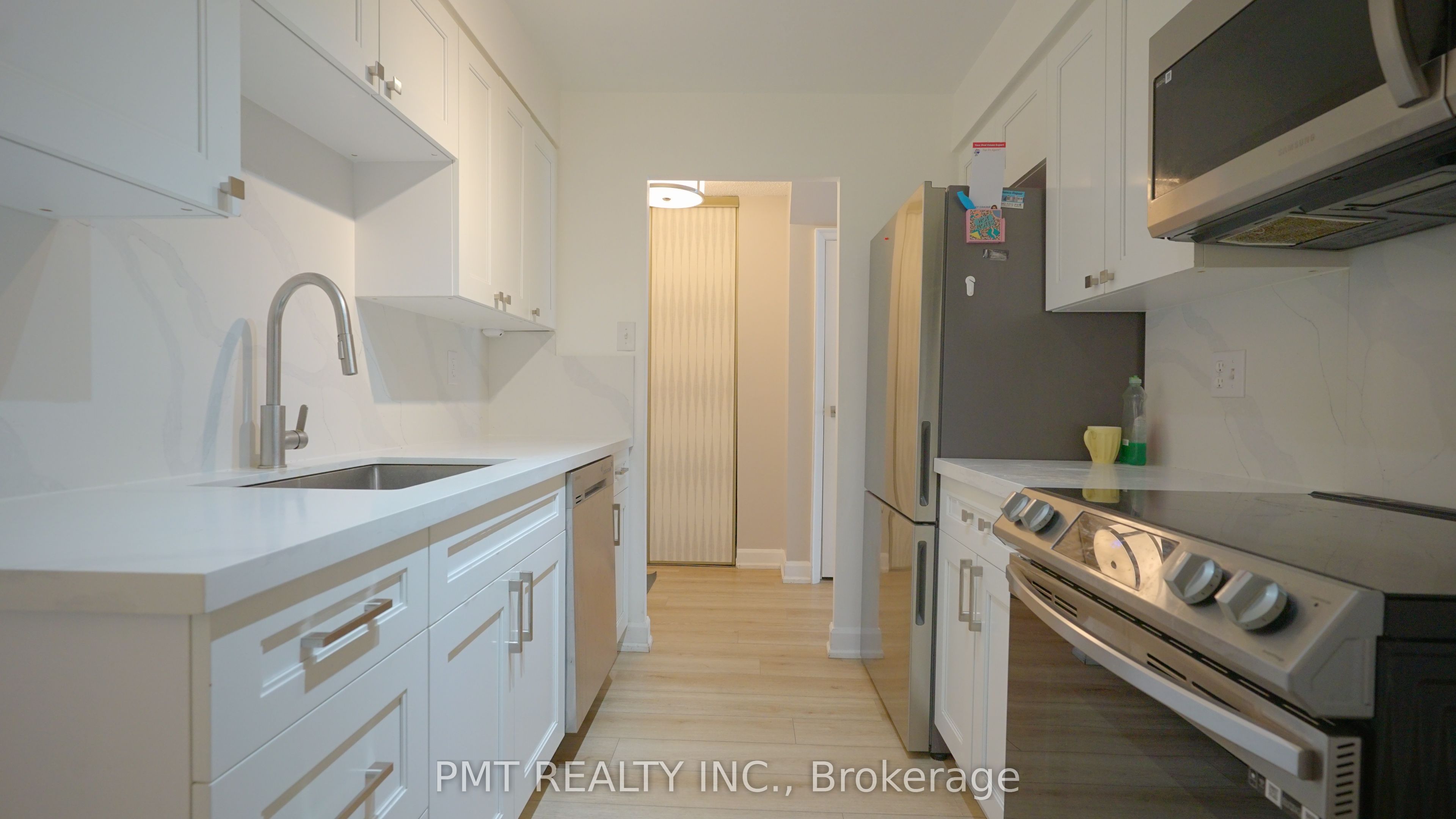 4001 Don Mills Road 225, Toronto, ON M2H 3J8 photo 4