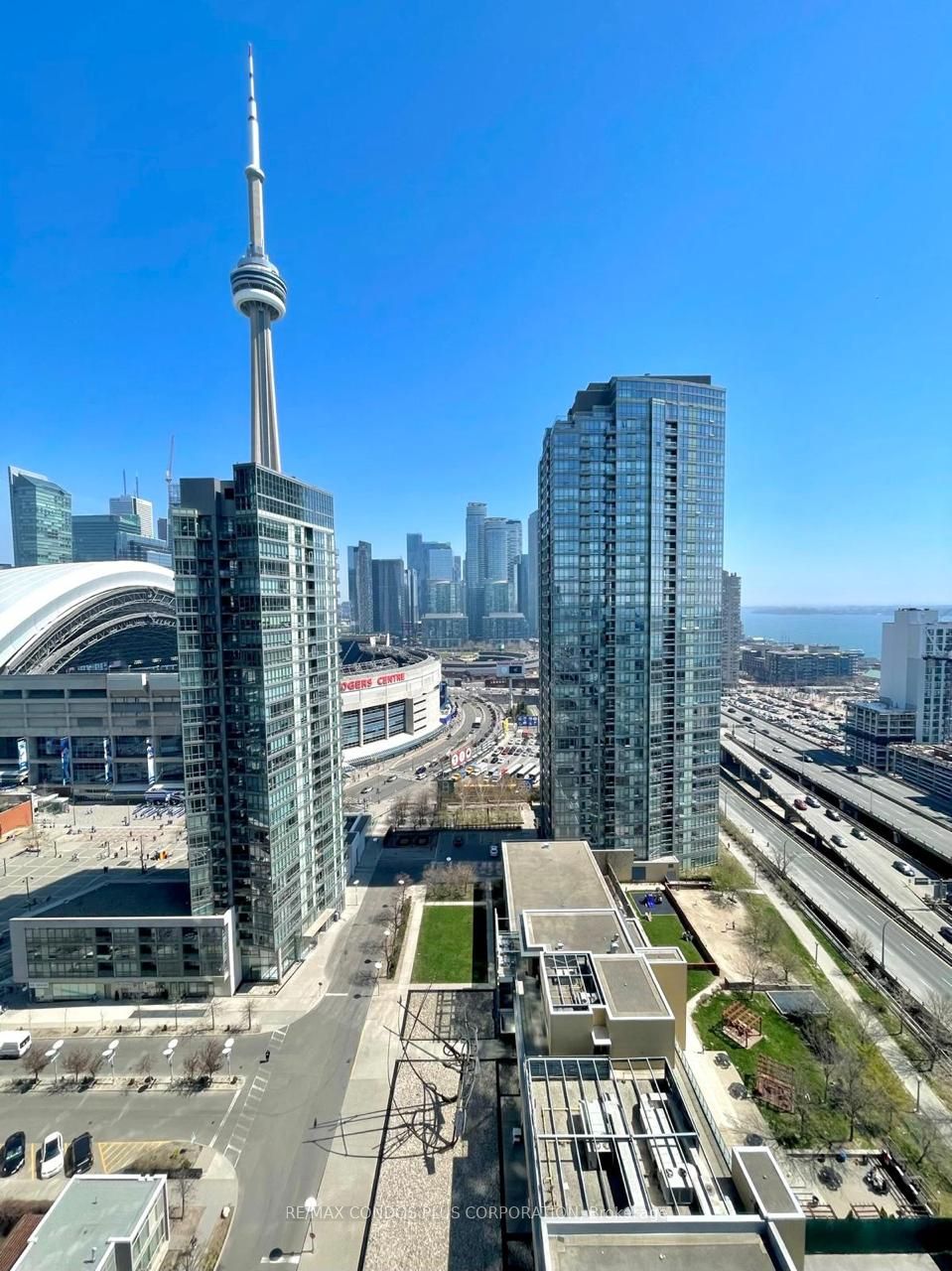 35 Mariner Terrace 2608, Toronto, ON M5V 3V9