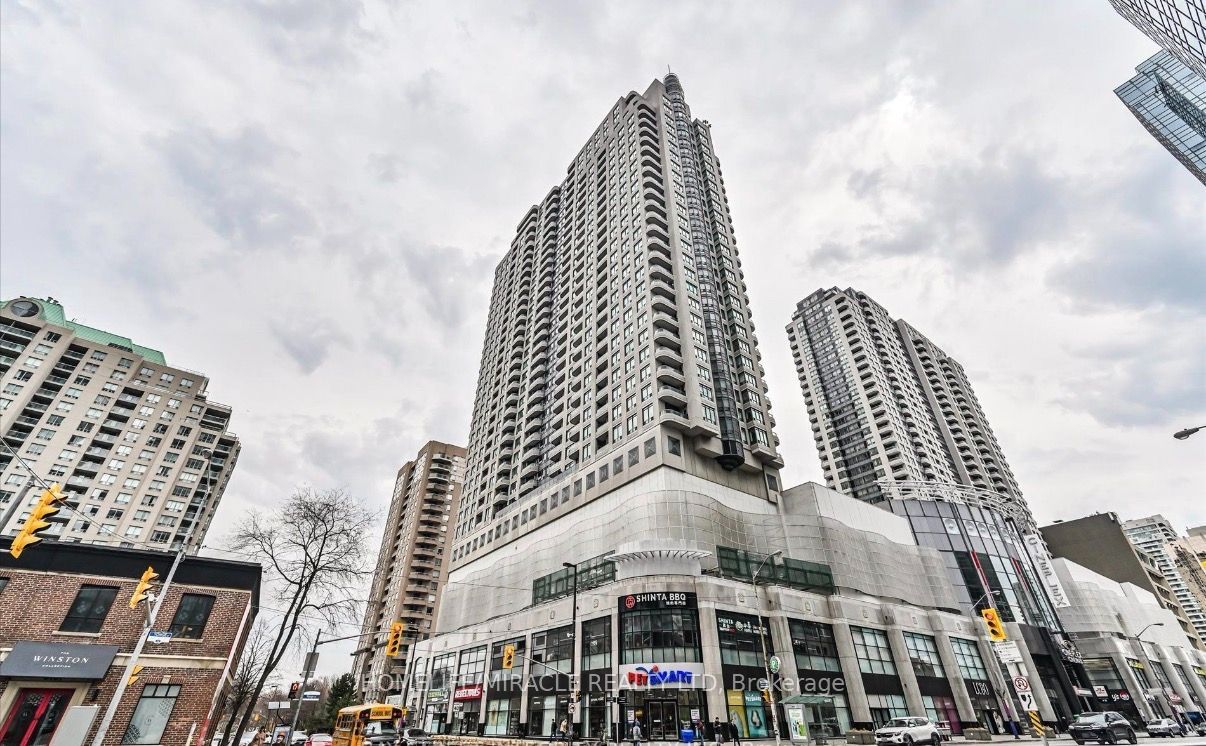 33 Empress Avenue 603, Toronto, ON M2N 6Y7