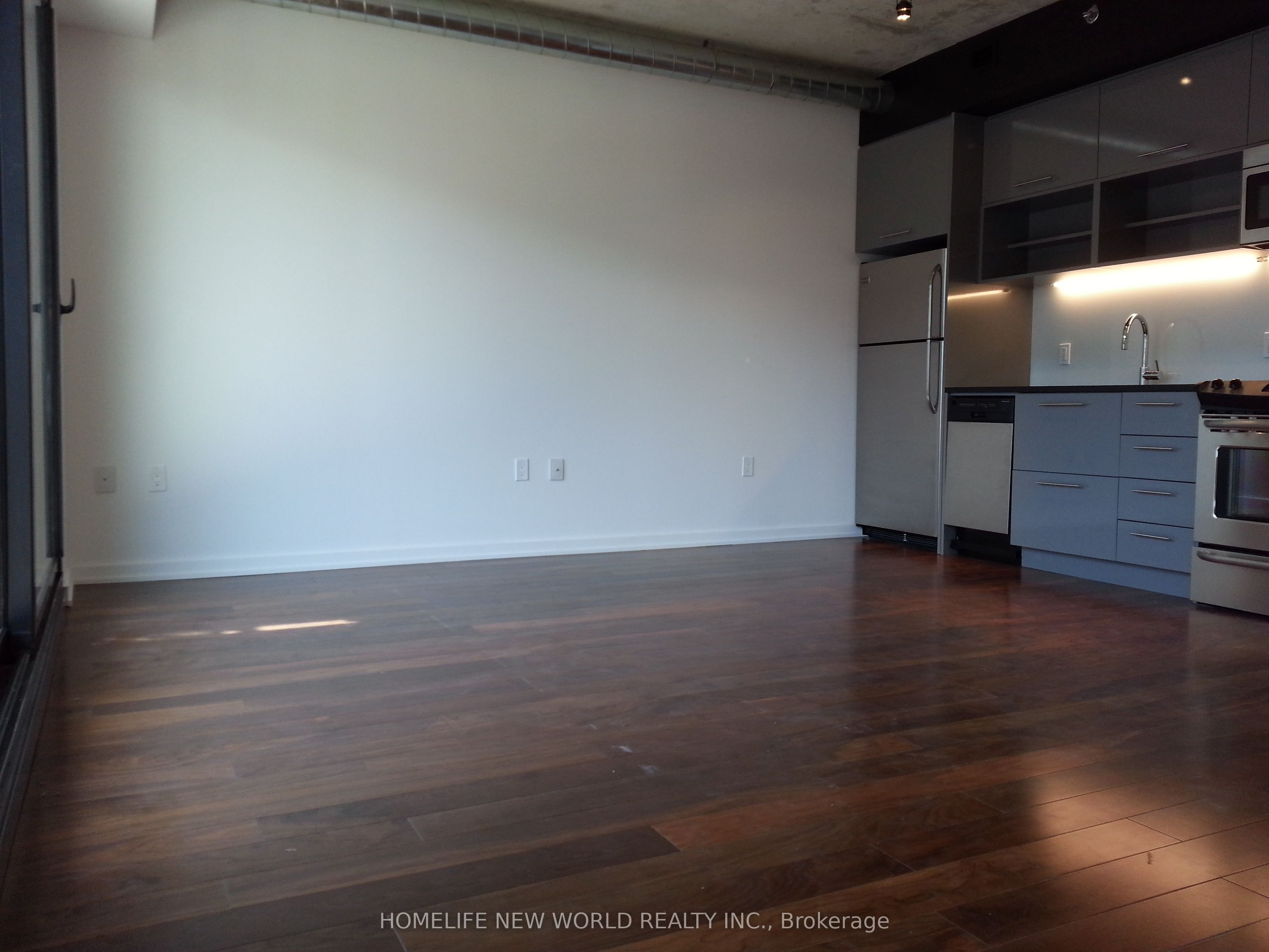 47 Lower River Street 343, Toronto, ON M5A 0G1