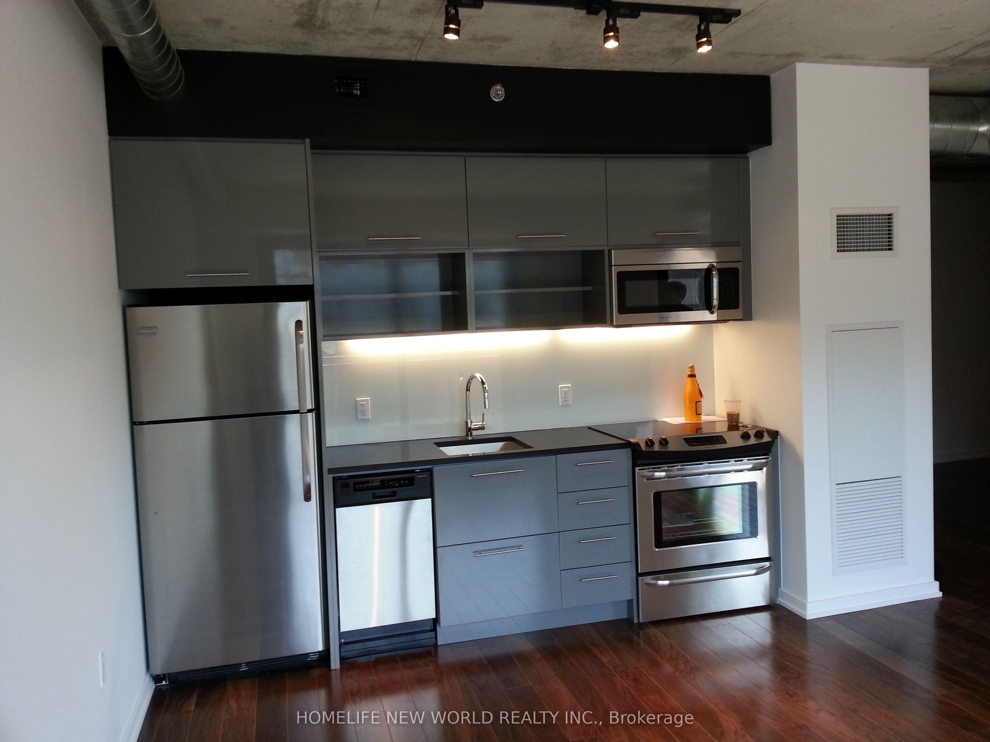 47 Lower River Street 343, Toronto, ON M5A 0G1 photo 3