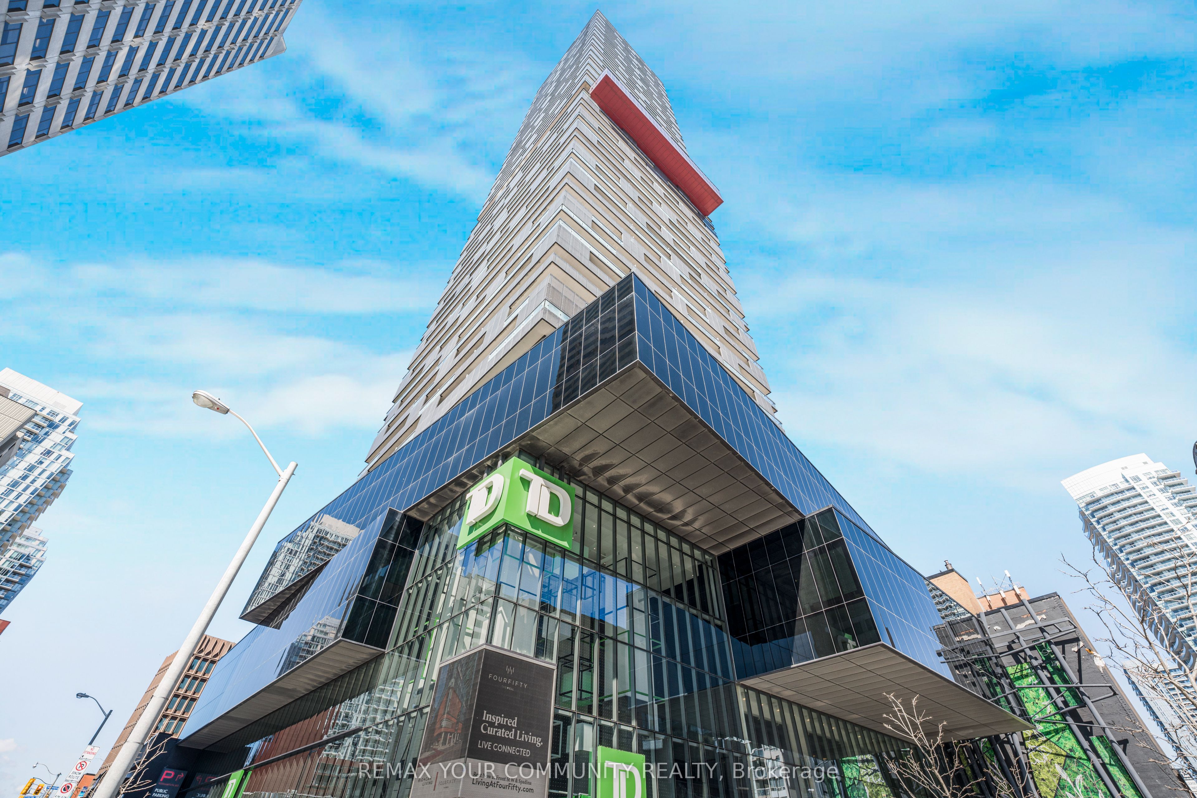 8 Eglinton Avenue 1108, Toronto, ON M4P 1A6