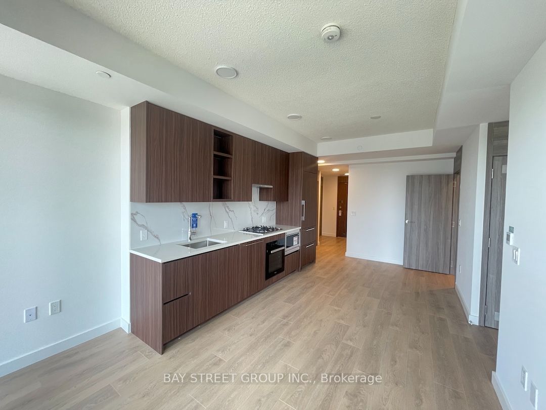 18 Esther Shiner Boulevard 1615, Toronto, ON M2K 0J7 photo 3