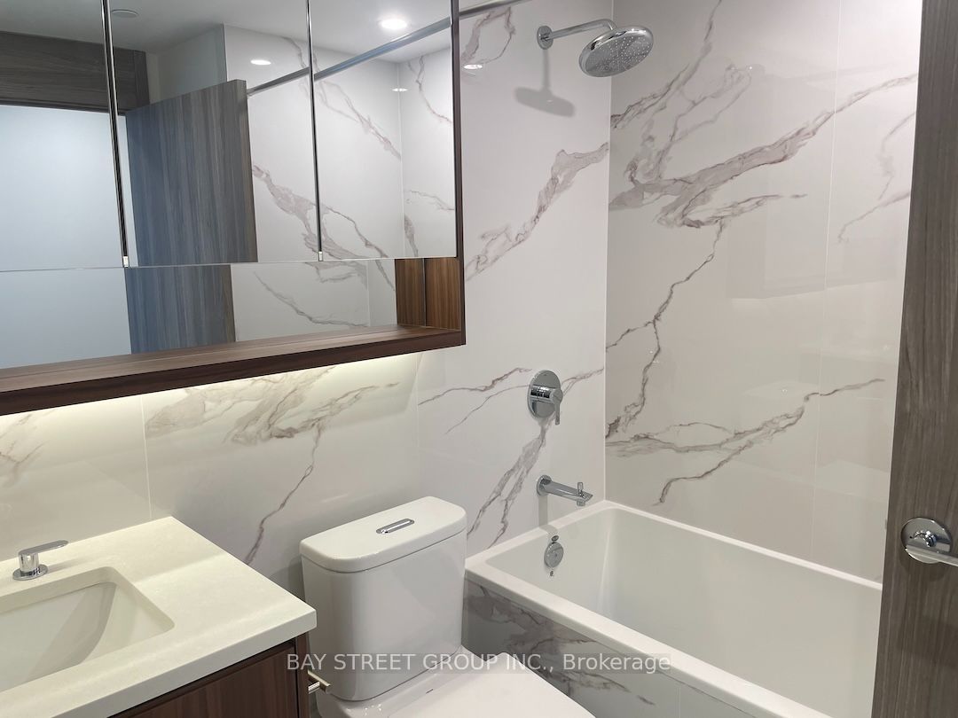 18 Esther Shiner Boulevard 1615, Toronto, ON M2K 0J7 photo 4