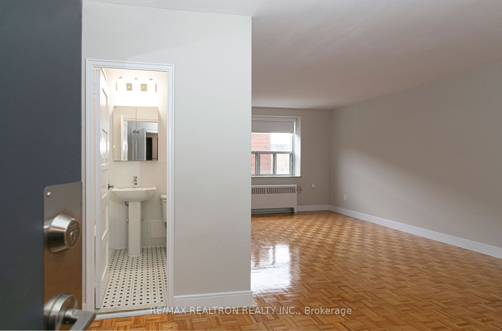 1291 Bayview Avenue 506, Toronto, ON M4G 2Z9 photo 5