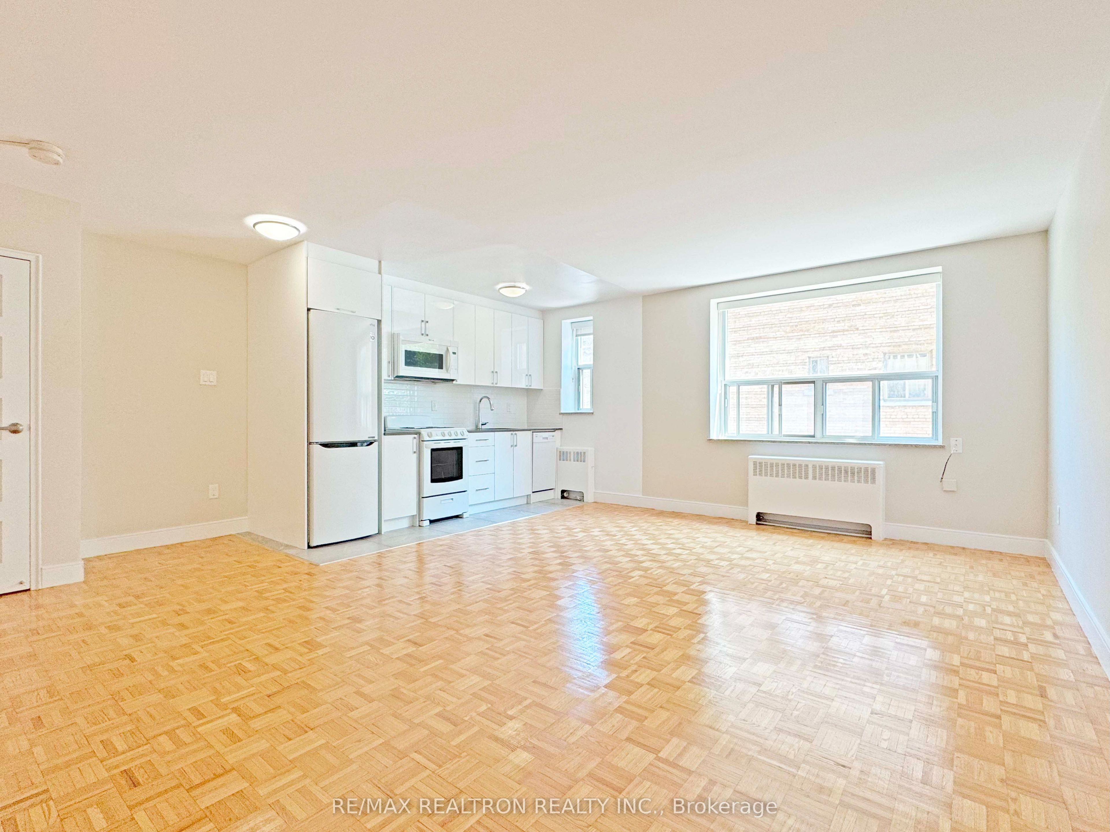 1291 Bayview Avenue 603, Toronto, ON M4G 2Z9 photo 2