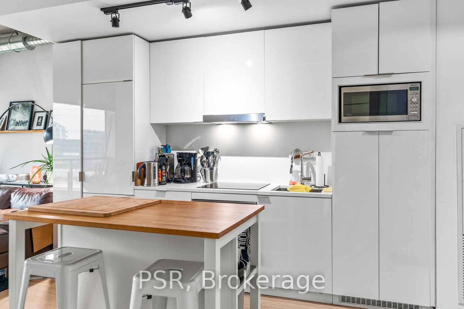 170 Bayview Avenue 508, Toronto, ON M5A 0M4 photo 5