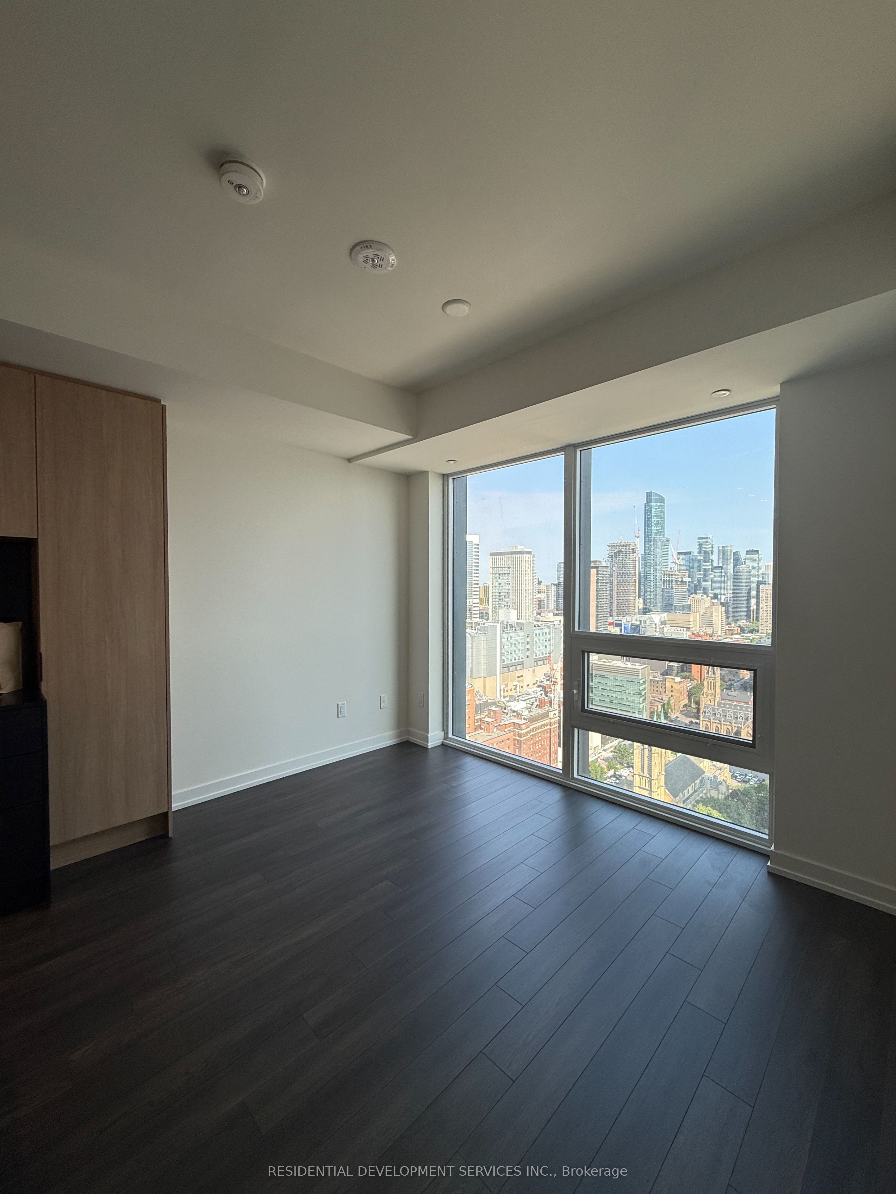 89 Church Street 4004, Toronto, ON M5C 0B7 photo 4