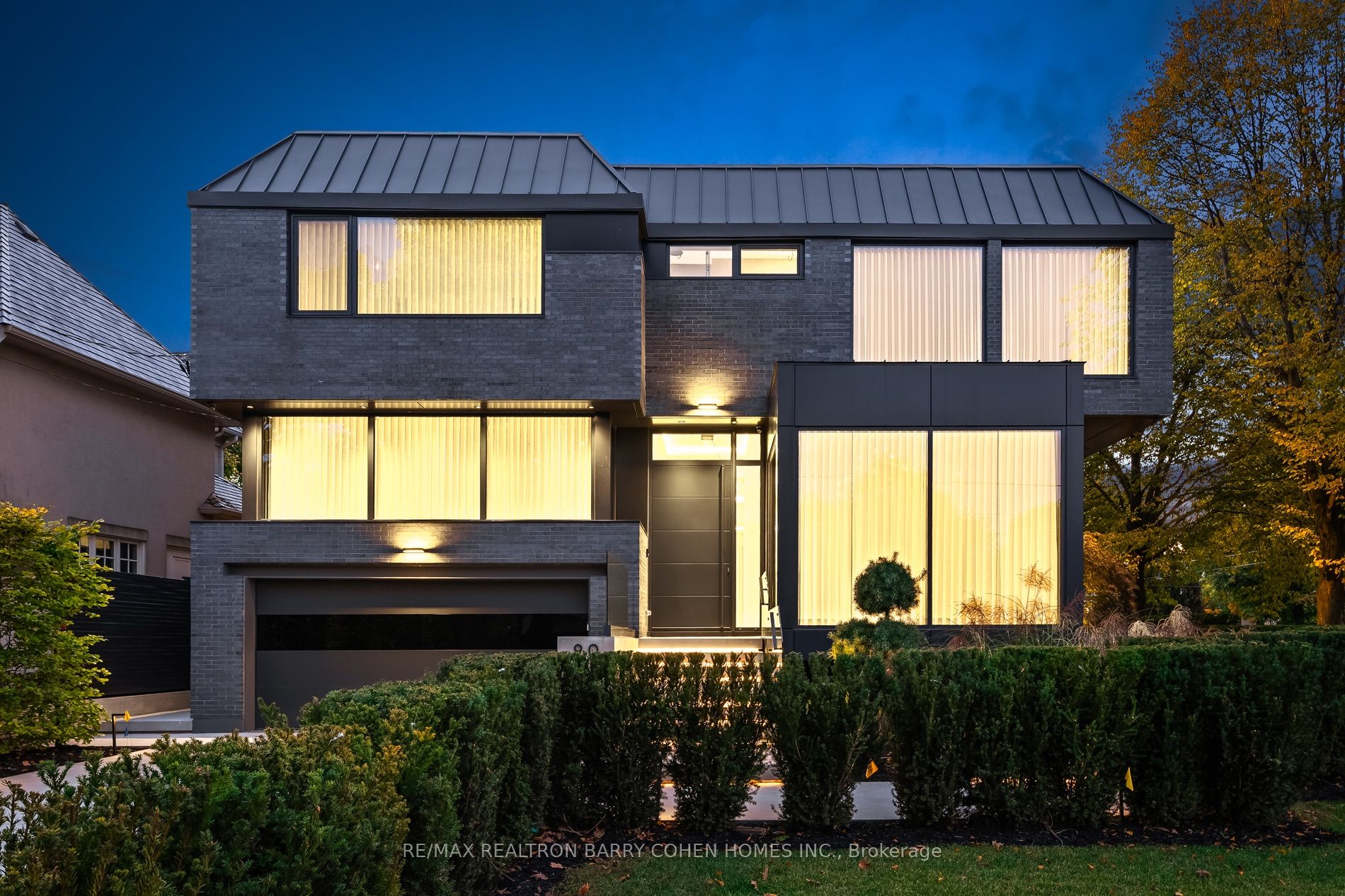 90 Esgore Drive, Toronto, ON M5M 3R8 photo 2
