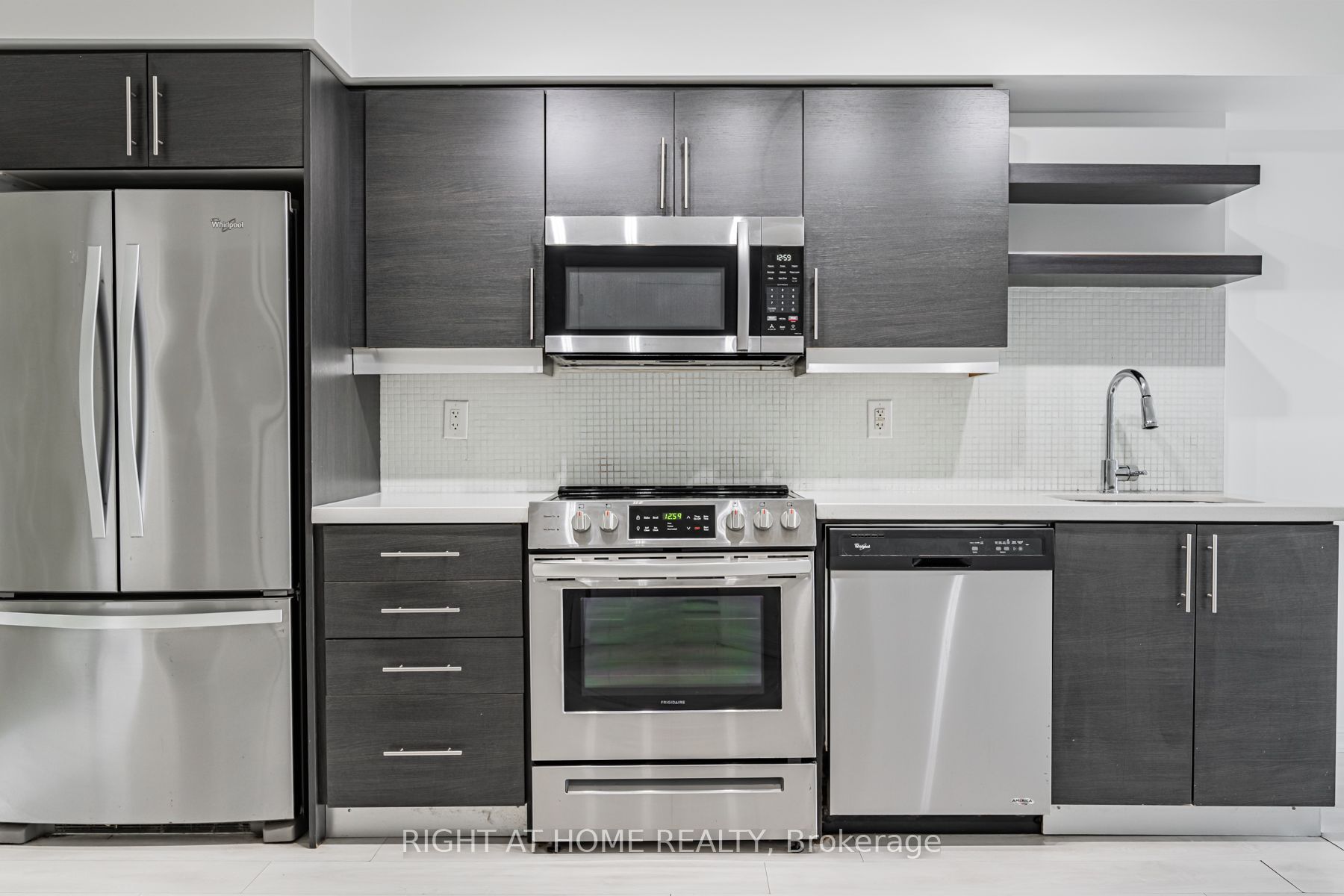 400 E Adelaide Street E 516, Toronto, ON M5A 4S3 photo 5