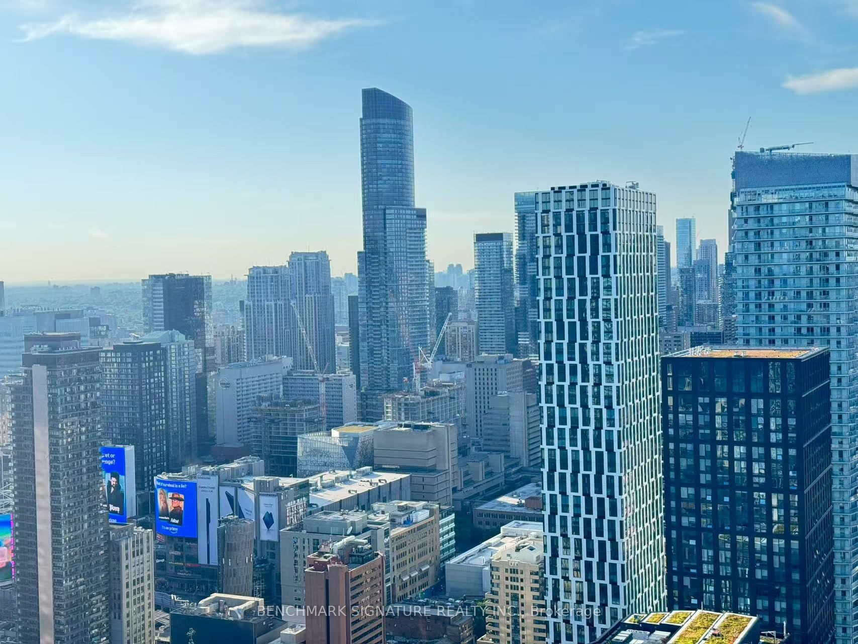 88 Queen Street E 5312, Toronto, ON M5C 0B6 photo 3