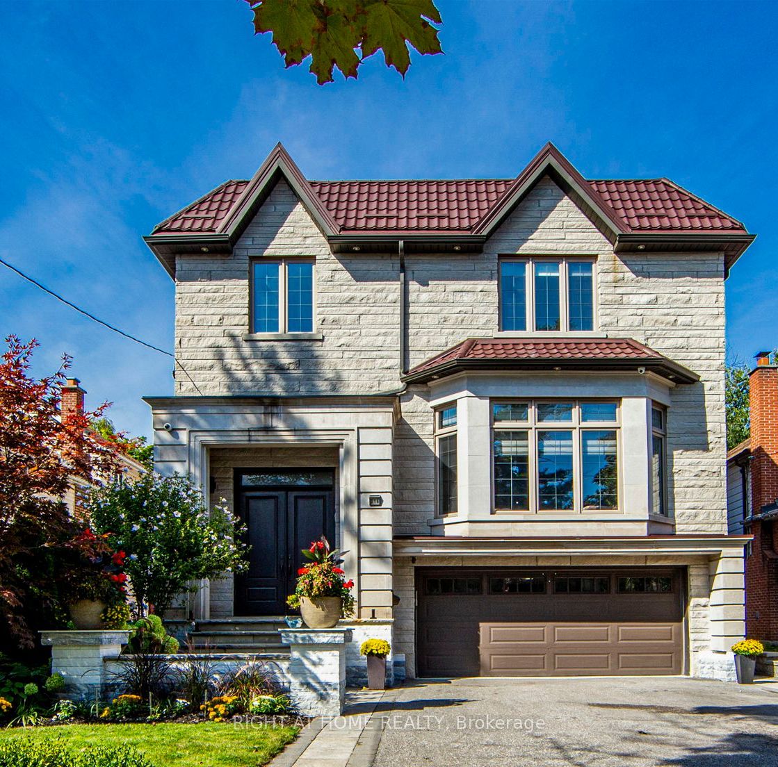 316 Churchill Avenue, Toronto, ON M2R 1E7 photo 2