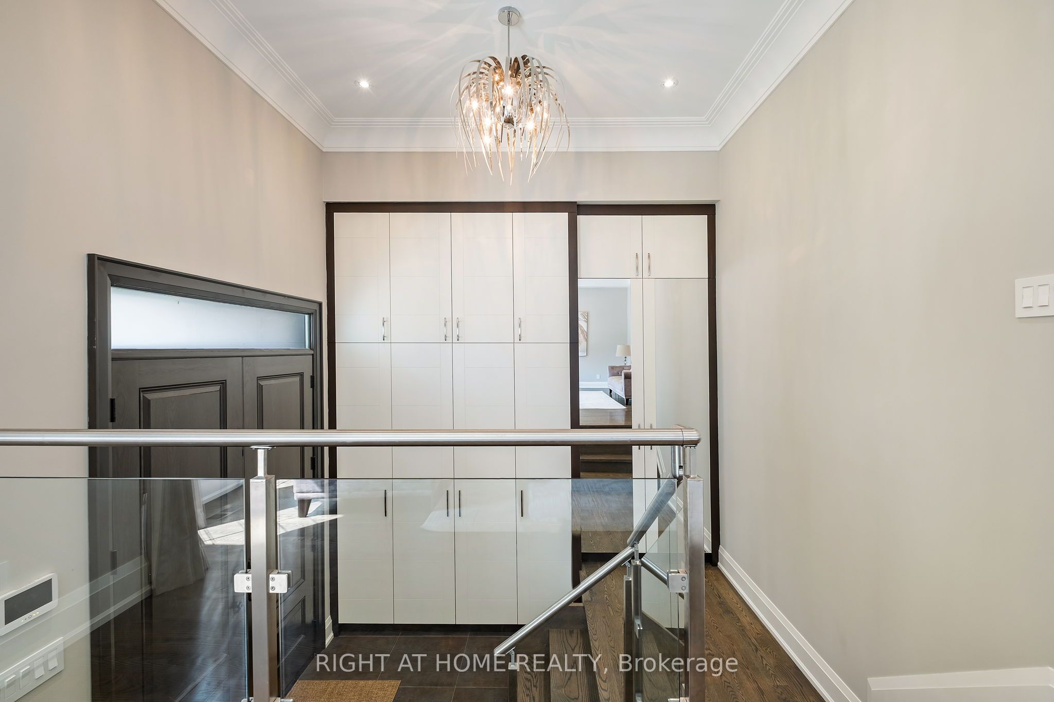 316 Churchill Avenue, Toronto, ON M2R 1E7 photo 3
