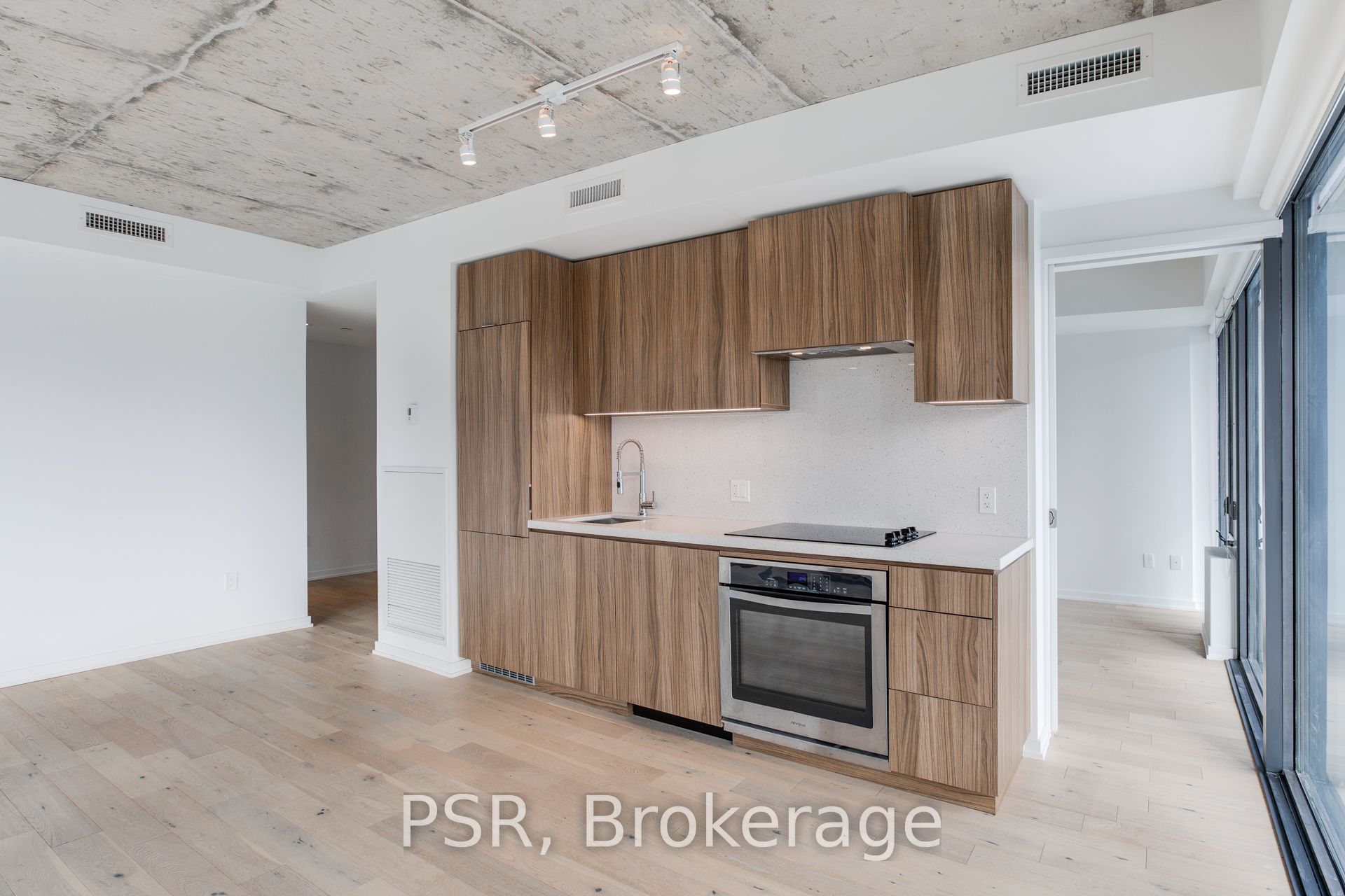 60 Colborne Street 1906, Toronto, ON M5E 0B7 photo 3