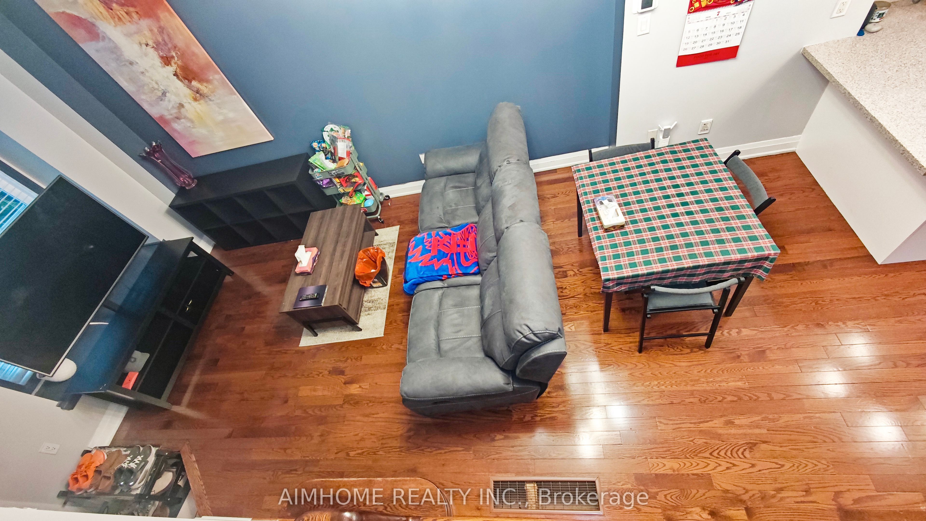 40 Raffeix Lane, Toronto, ON M5A 0G5 photo 5