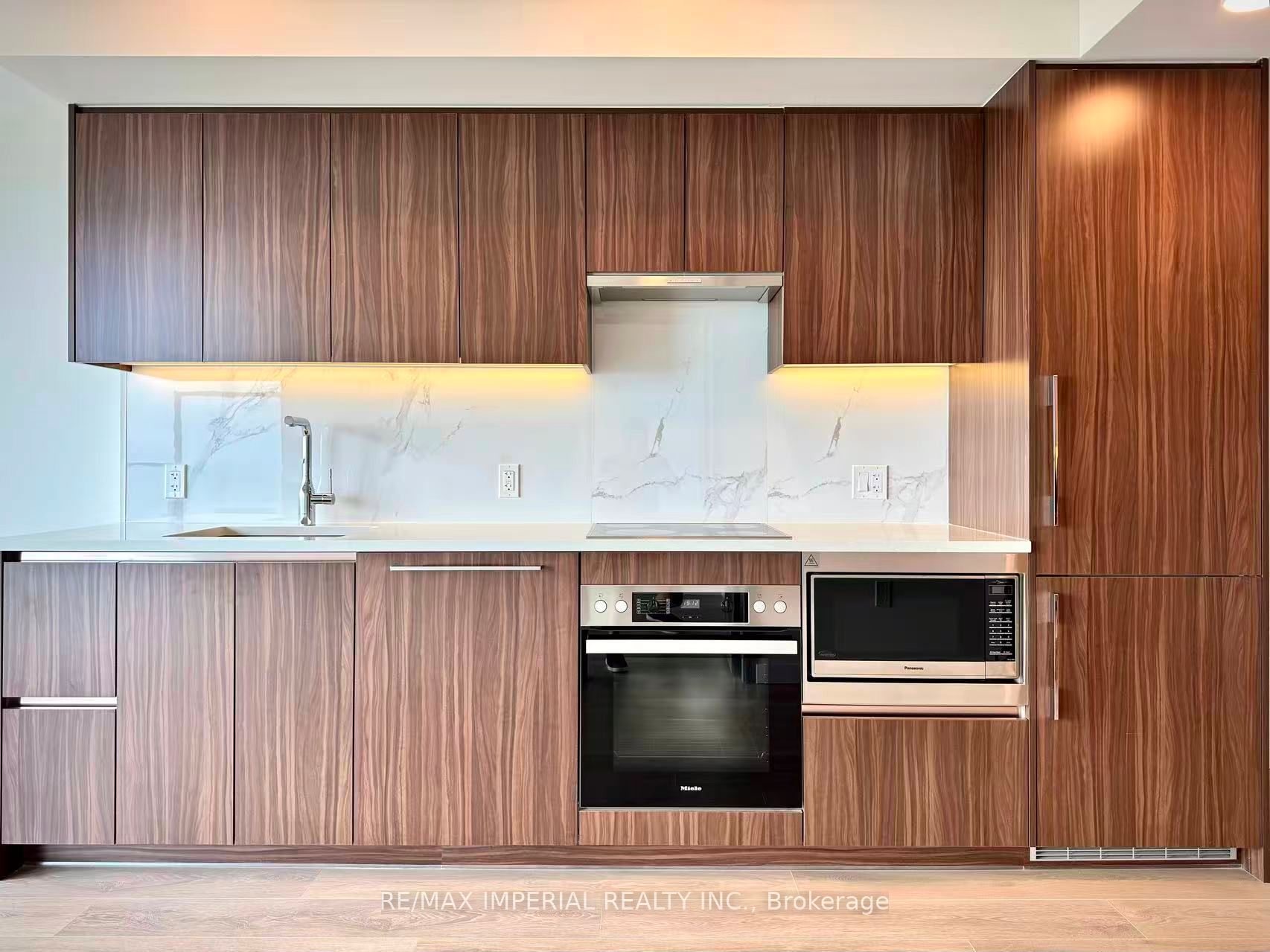 3 CONCORD CITYPLACE Way 5701, Toronto, ON M5V 0X4 photo 5