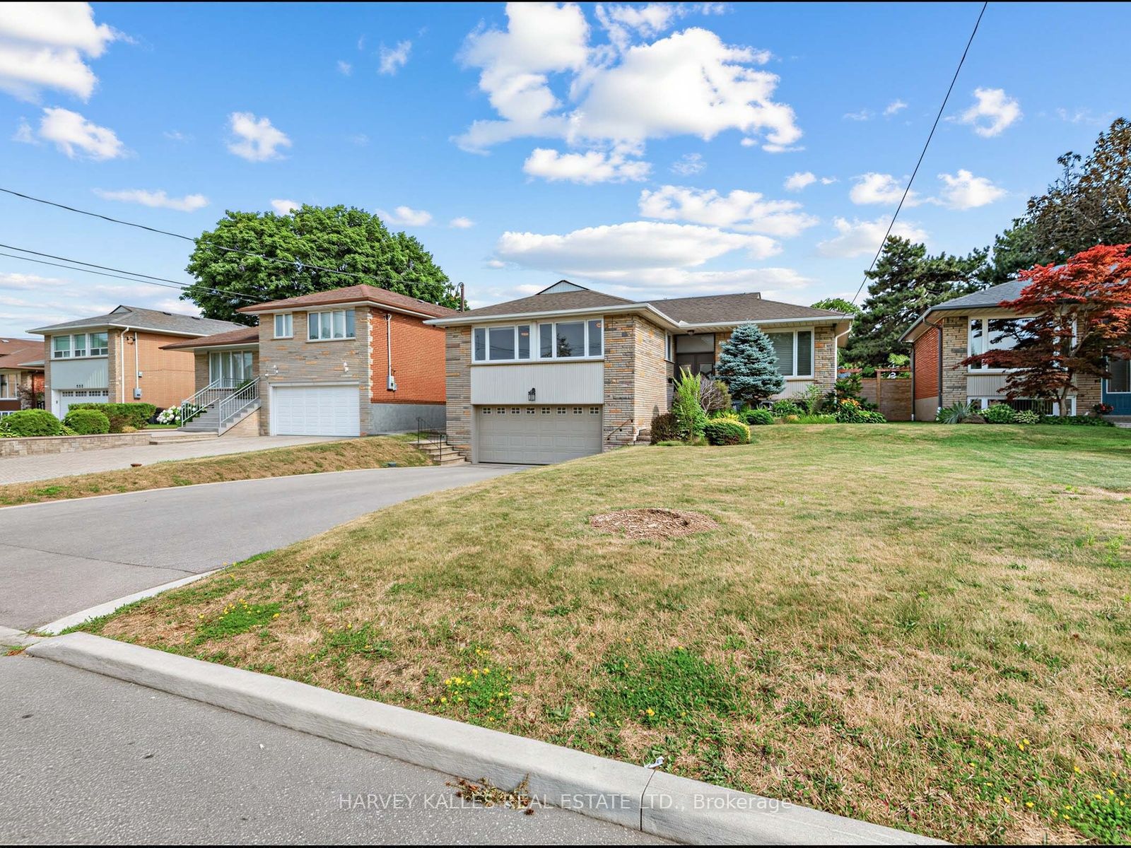 237 Searle Avenue, Toronto, ON M3H 4B8 photo 3