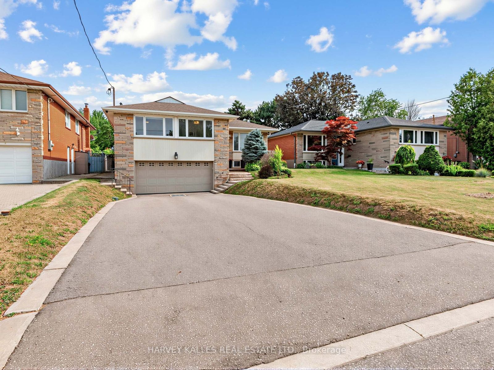 237 Searle Avenue, Toronto, ON M3H 4B8 photo 4