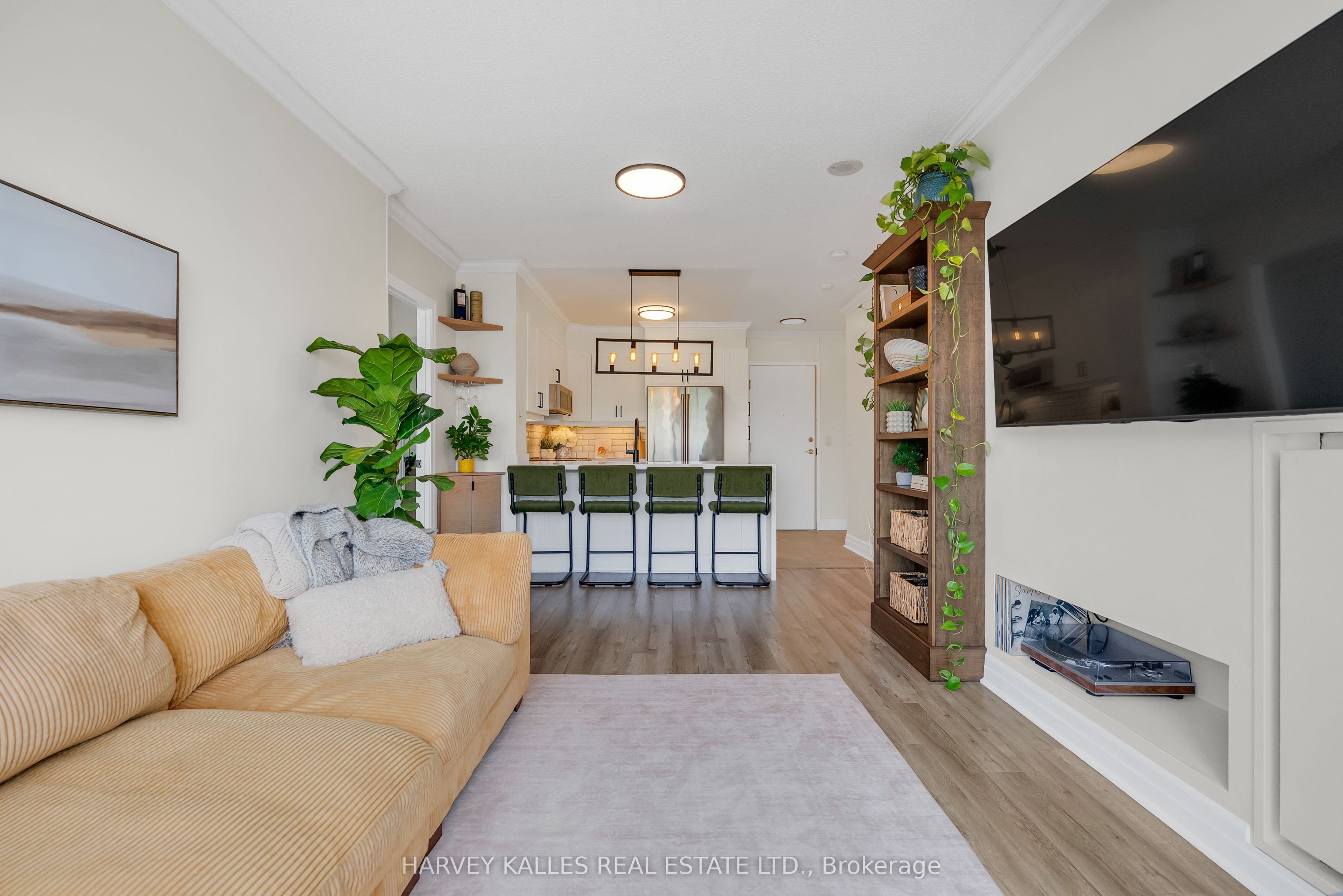 1801 Bayview Avenue 505, Toronto, ON M4G 4K2