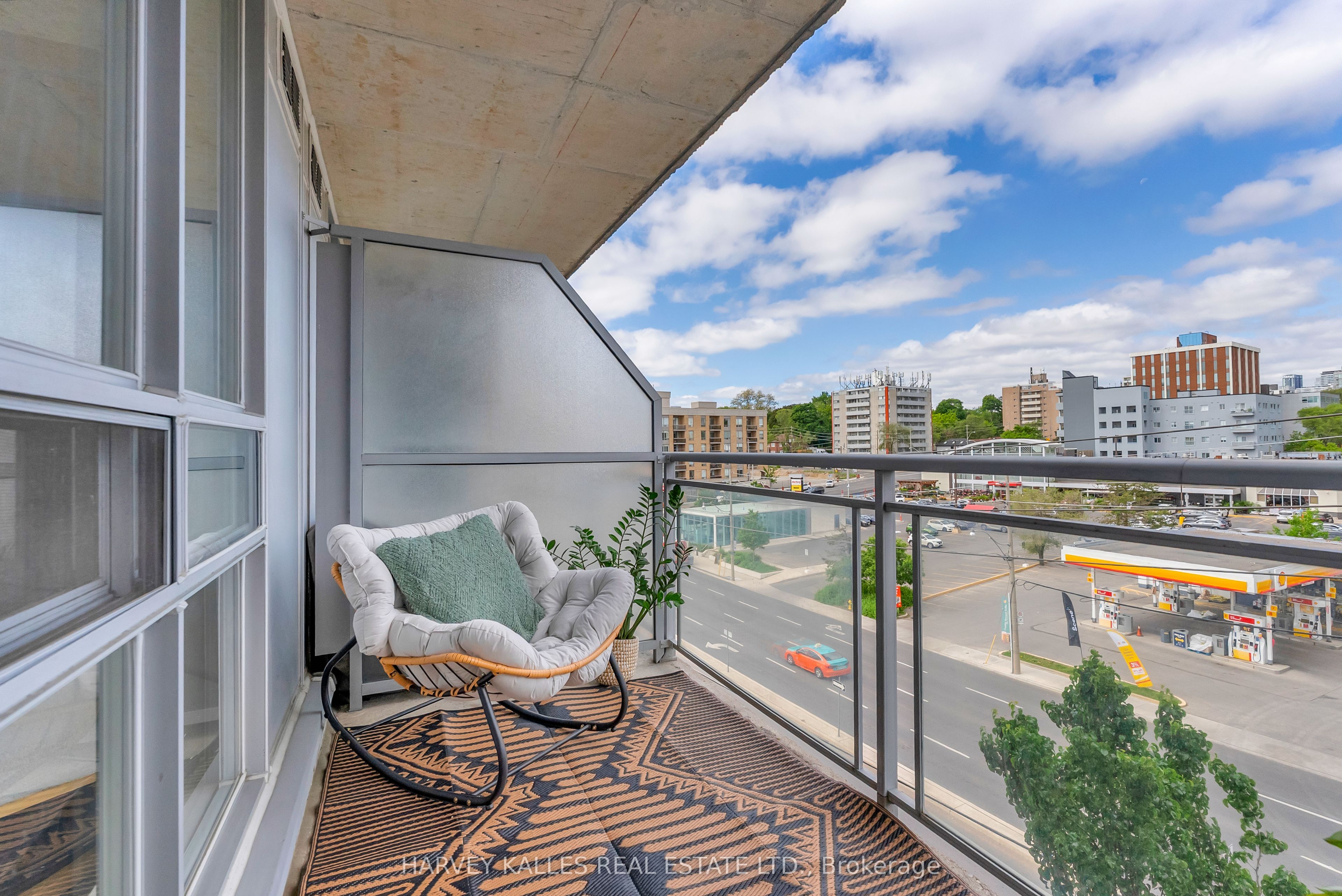 1801 Bayview Avenue 505, Toronto, ON M4G 4K2 photo 2