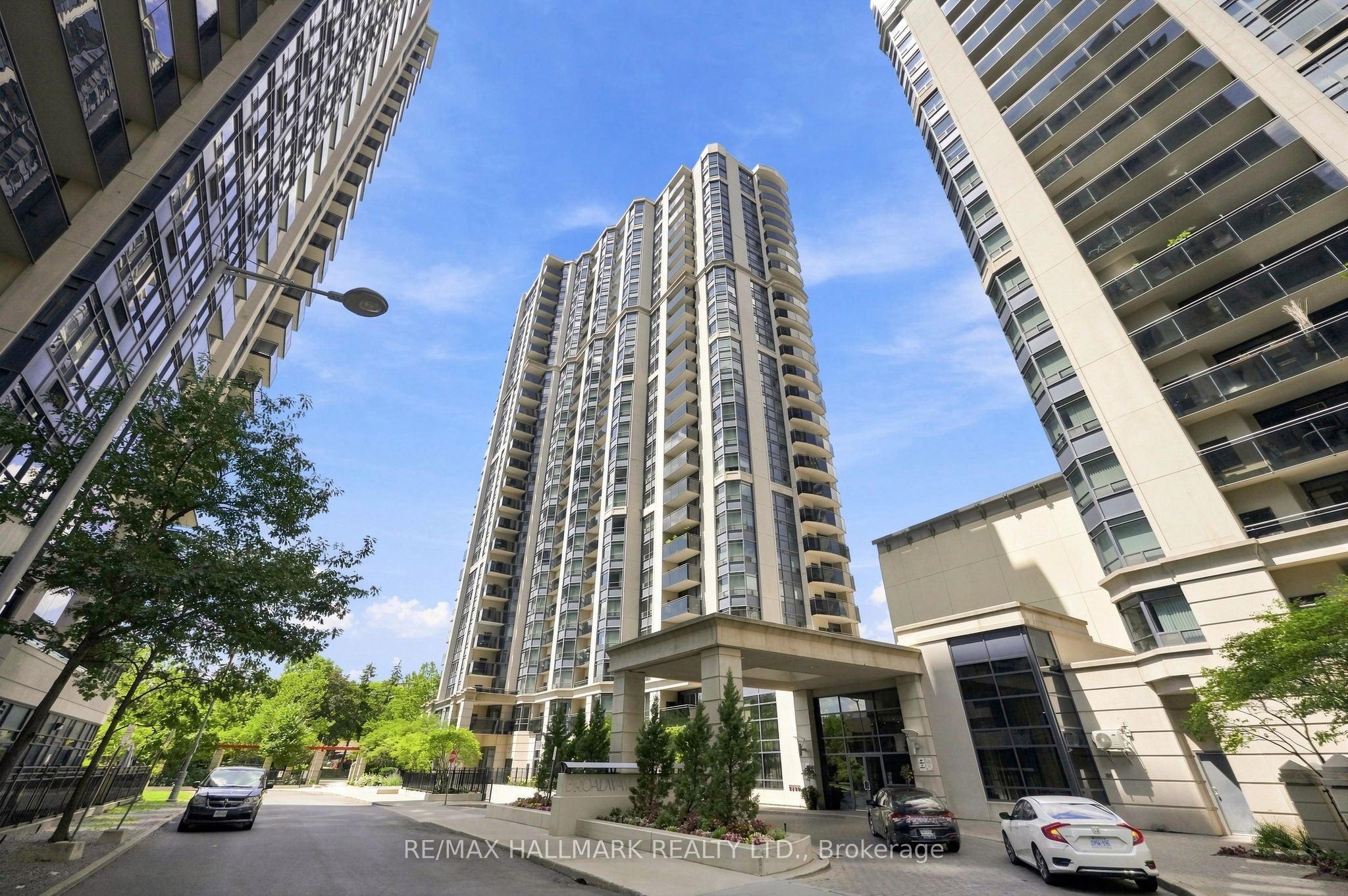 153 Beecroft Road 515, Toronto, ON M2N 7C5 photo 2
