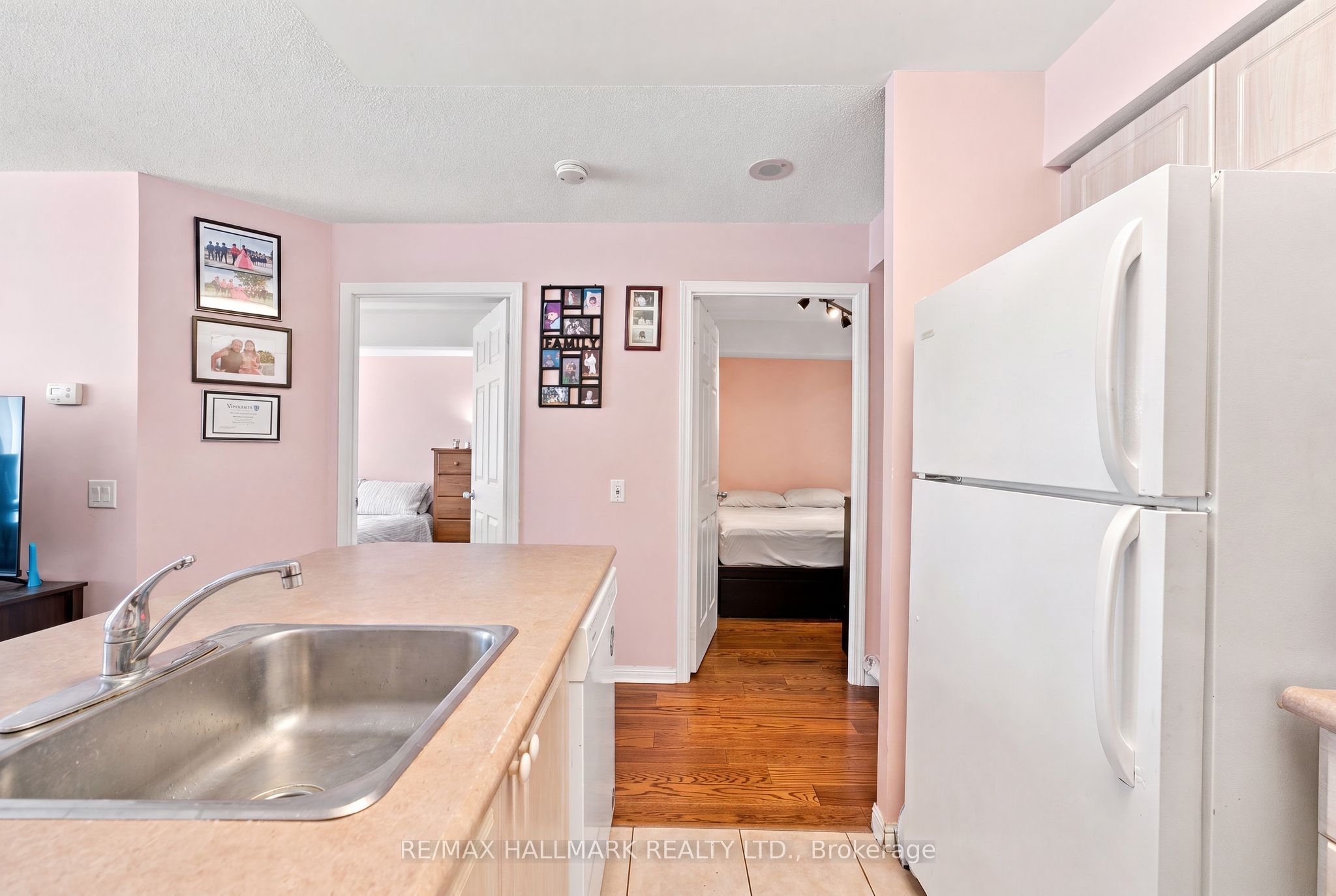 153 Beecroft Road 515, Toronto, ON M2N 7C5 photo 4