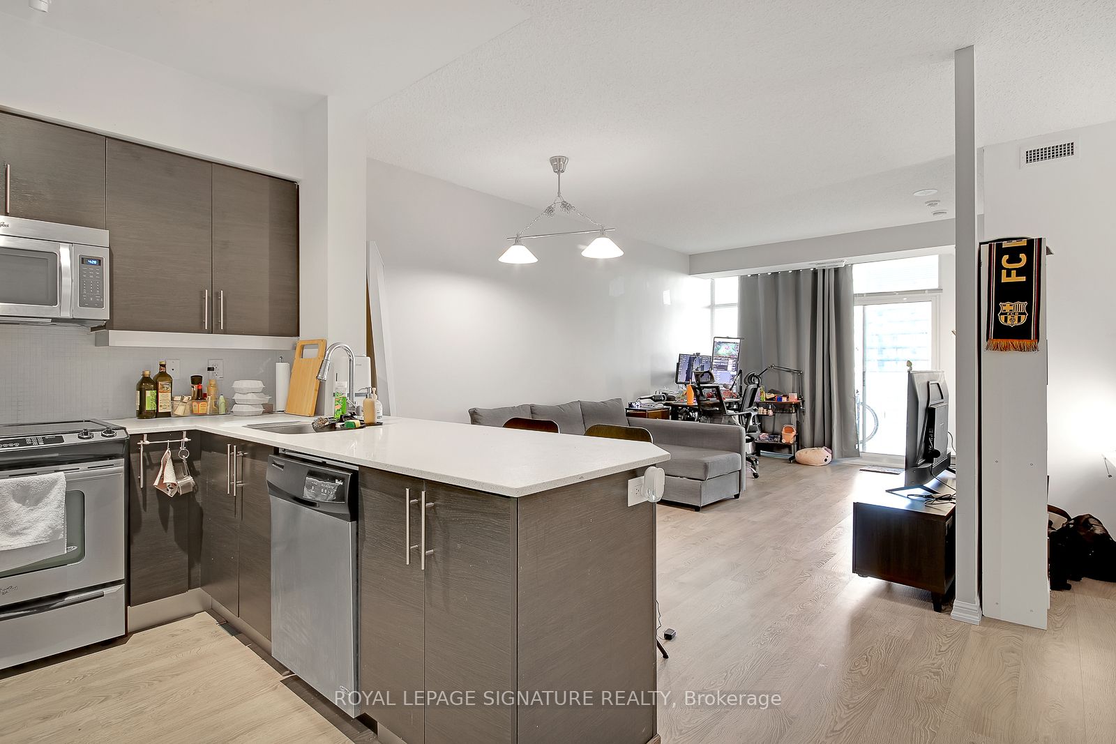 125 Western Battery Road 2609, Toronto, ON M6K 3R8