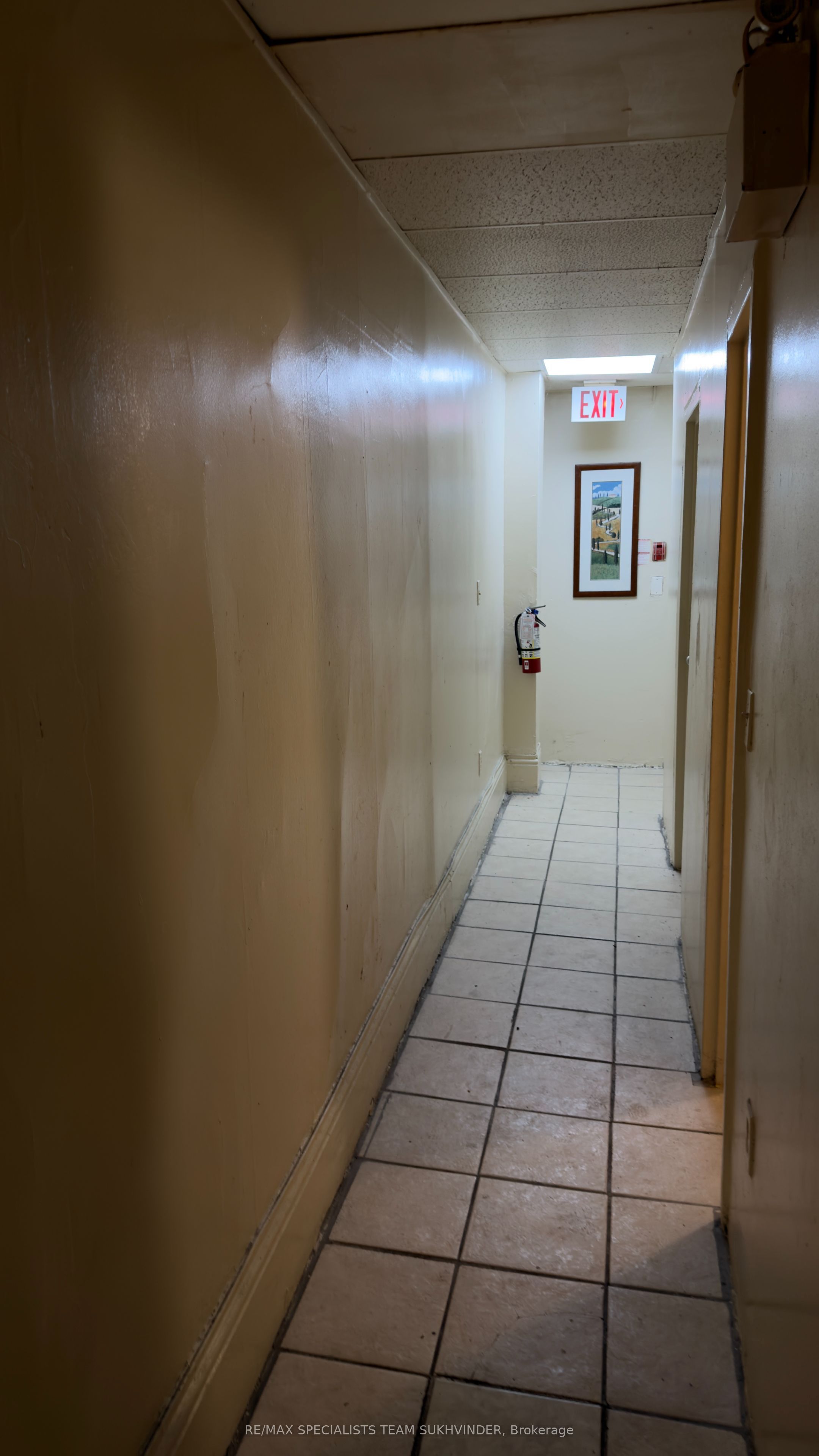 147 Gerrard Street E, Toronto, ON M5A 2E4 photo 5
