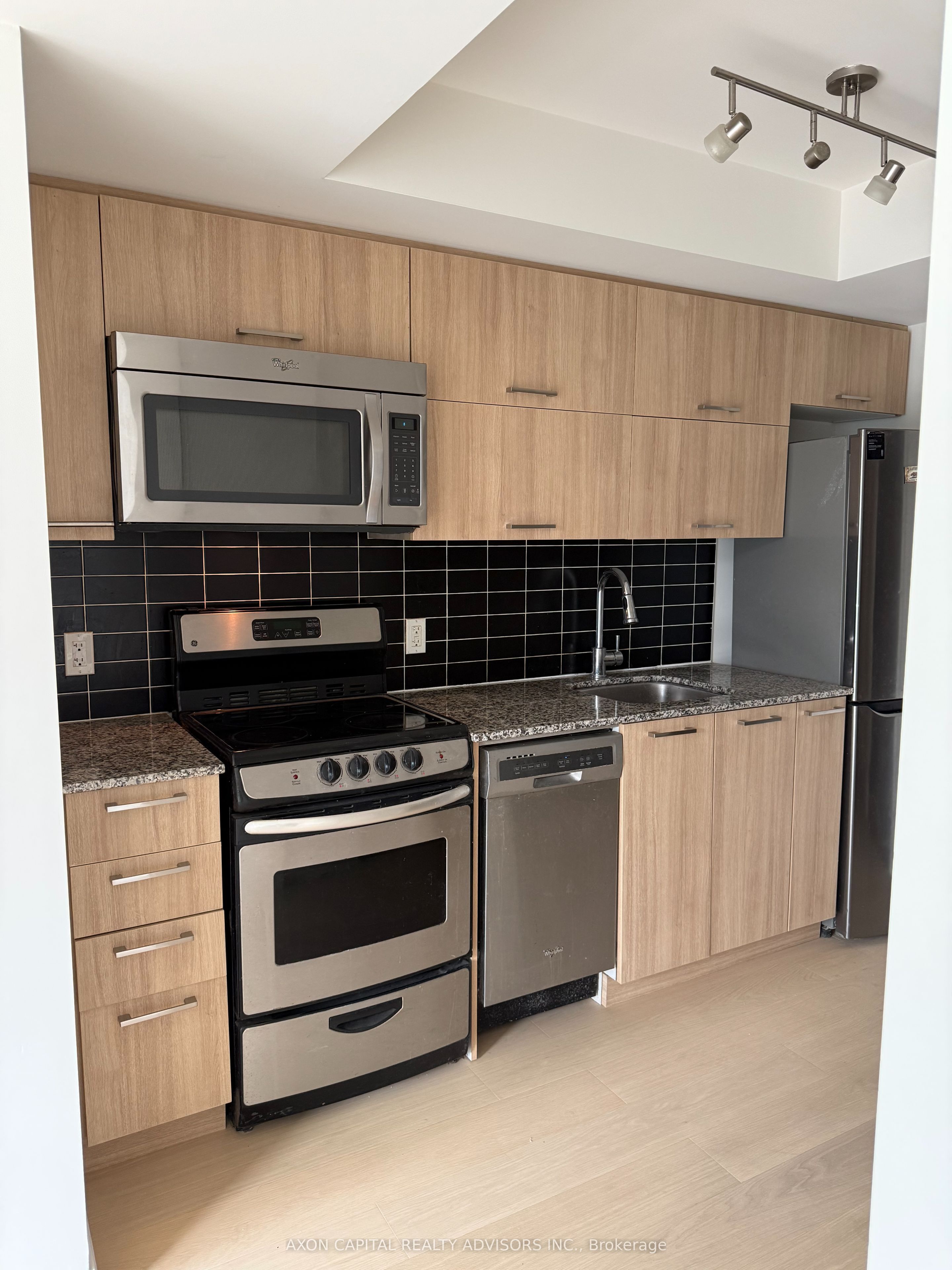 68 Abell Street 227, Toronto, ON M6J 0B1 photo 2