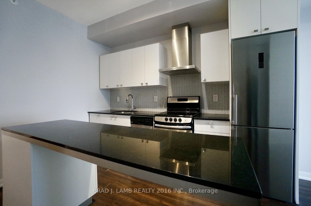 51 East Liberty Street 2211, Toronto, ON M6K 3P8 photo 3