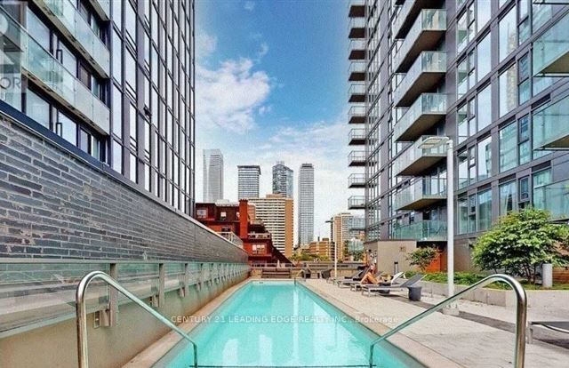 50 Wellesley Street E 706, Toronto, ON M4Y 1G2 photo 5